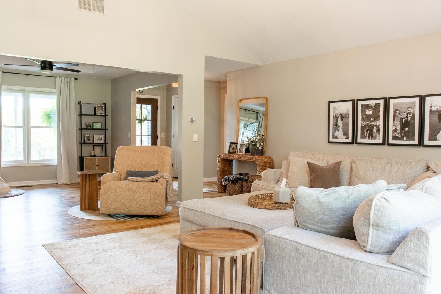 900 N Honeysuckle Lane