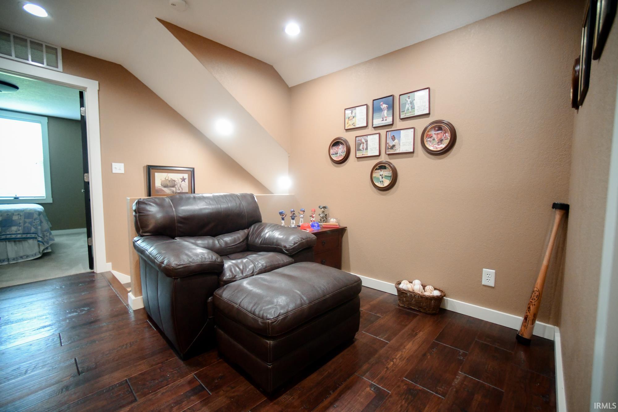 5753 N Golf Course Road