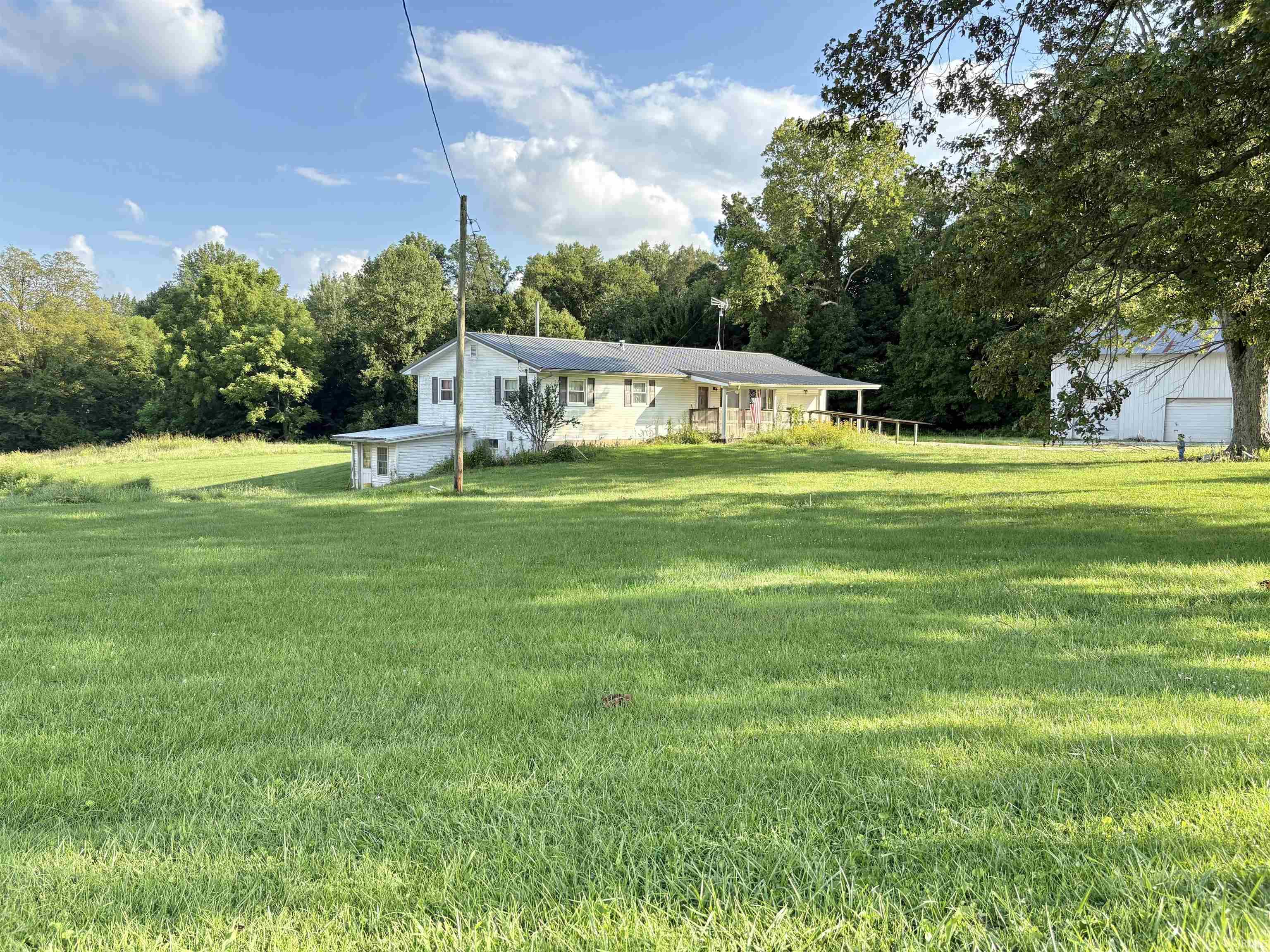 6556 N Windmill Road