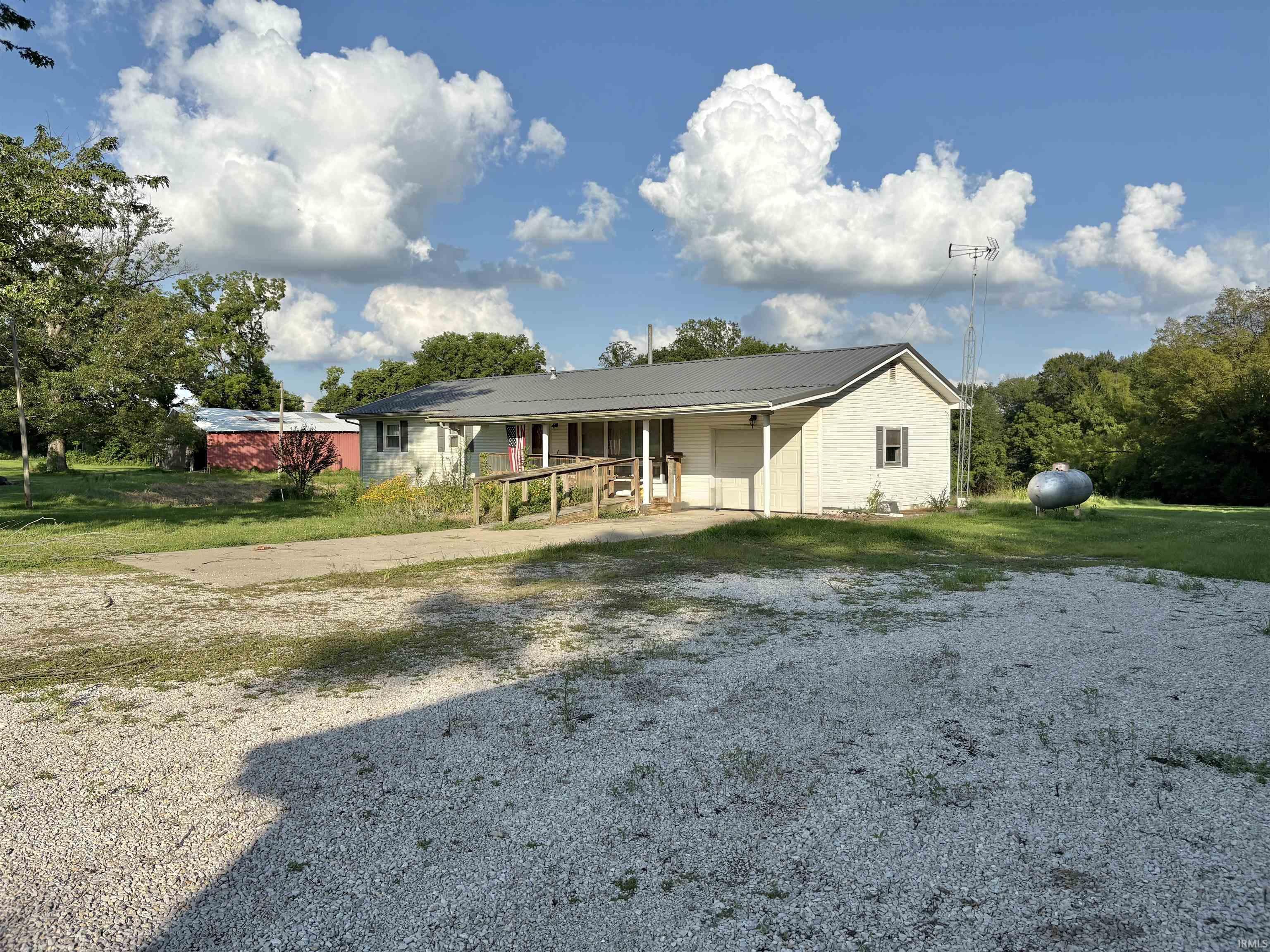 6556 N Windmill Road