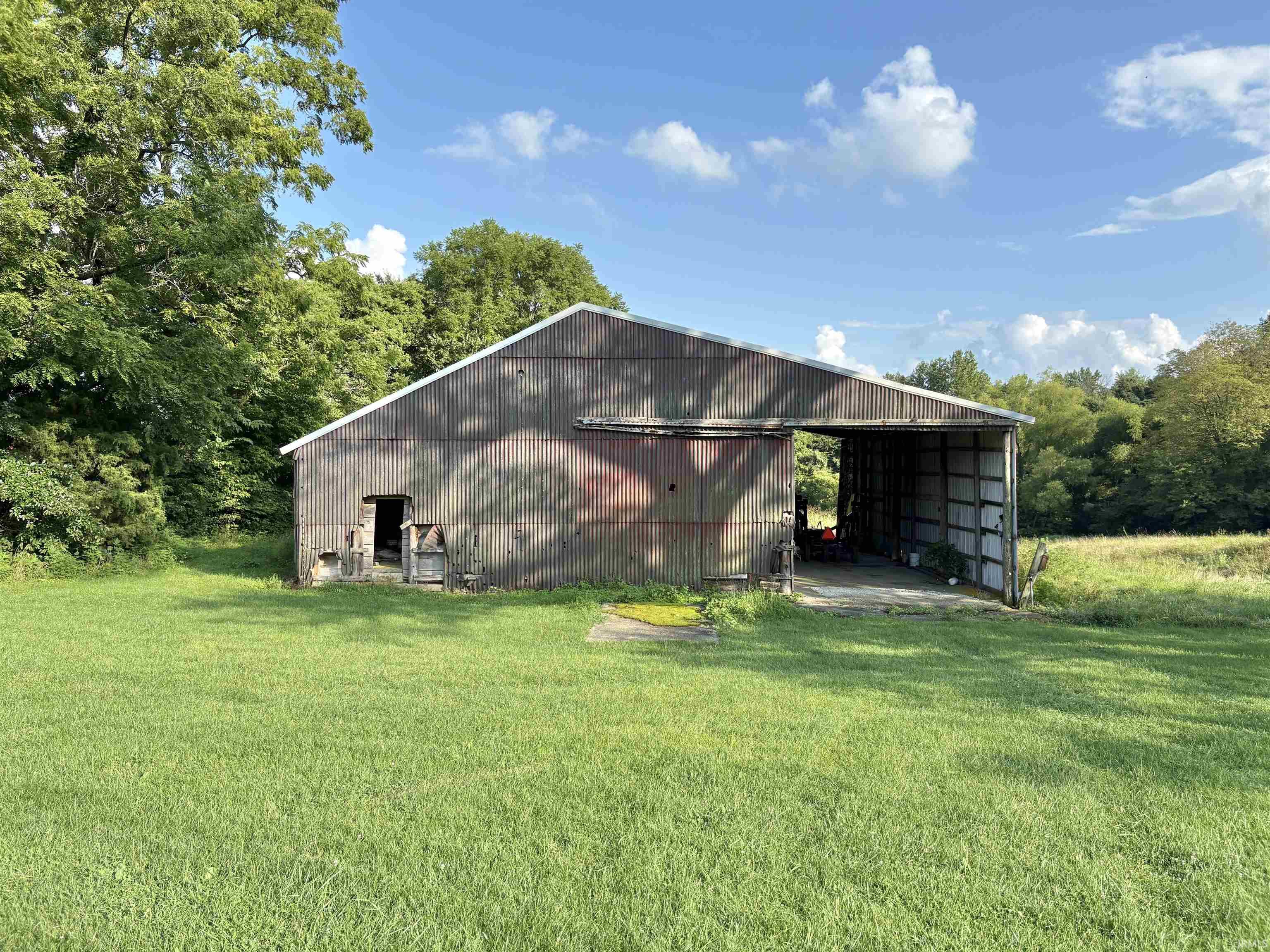 6556 N Windmill Road