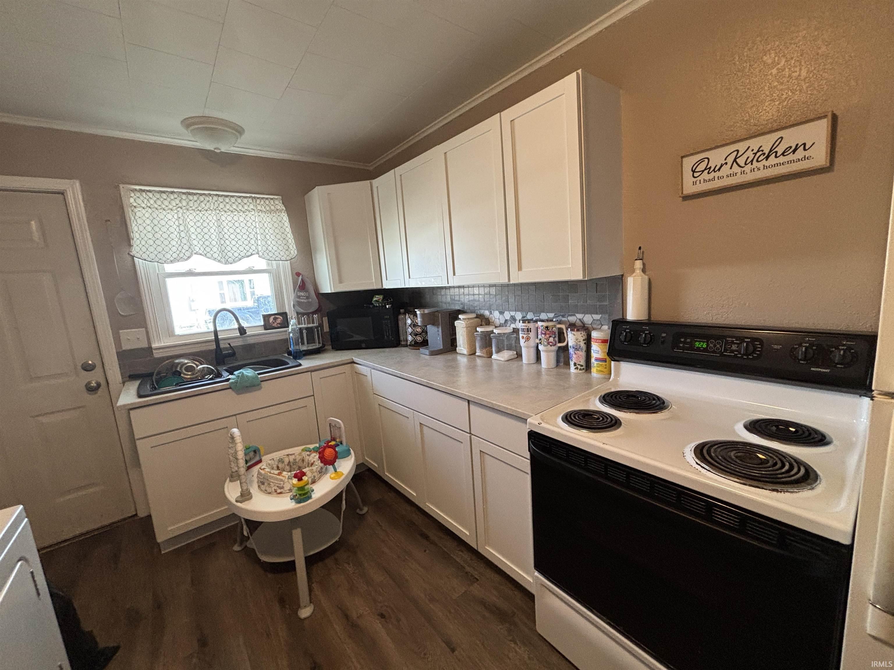 1205 Nicholas Street Unit: 2