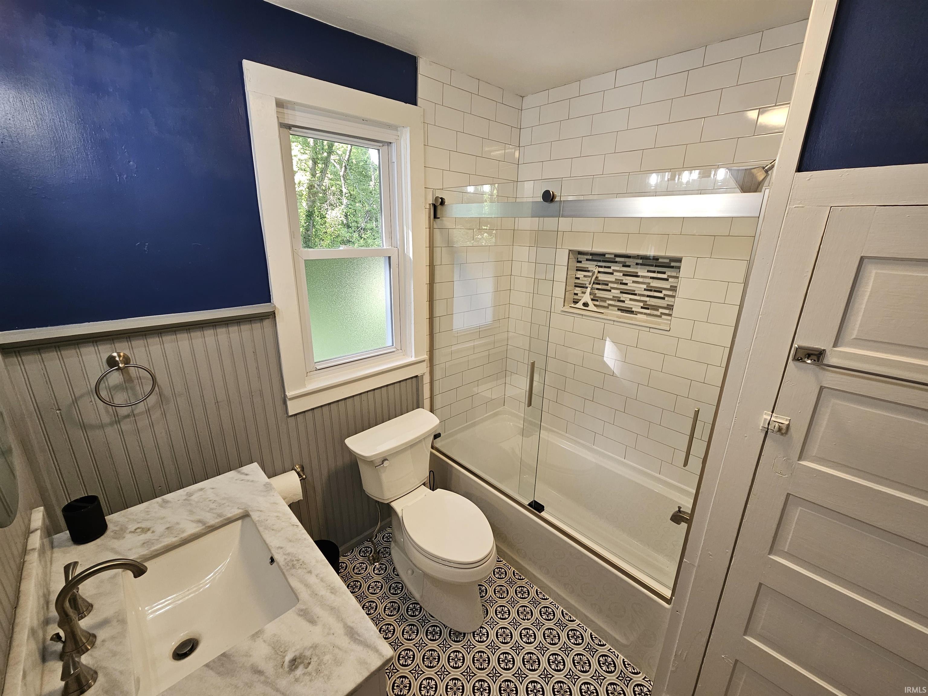 3232 S Petersburg Road