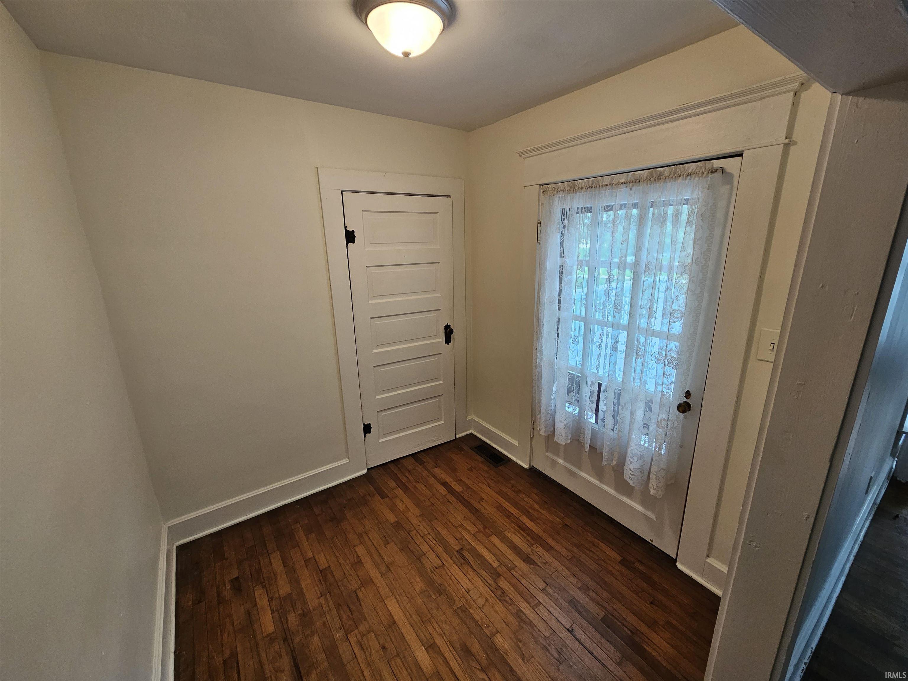 3232 S Petersburg Road