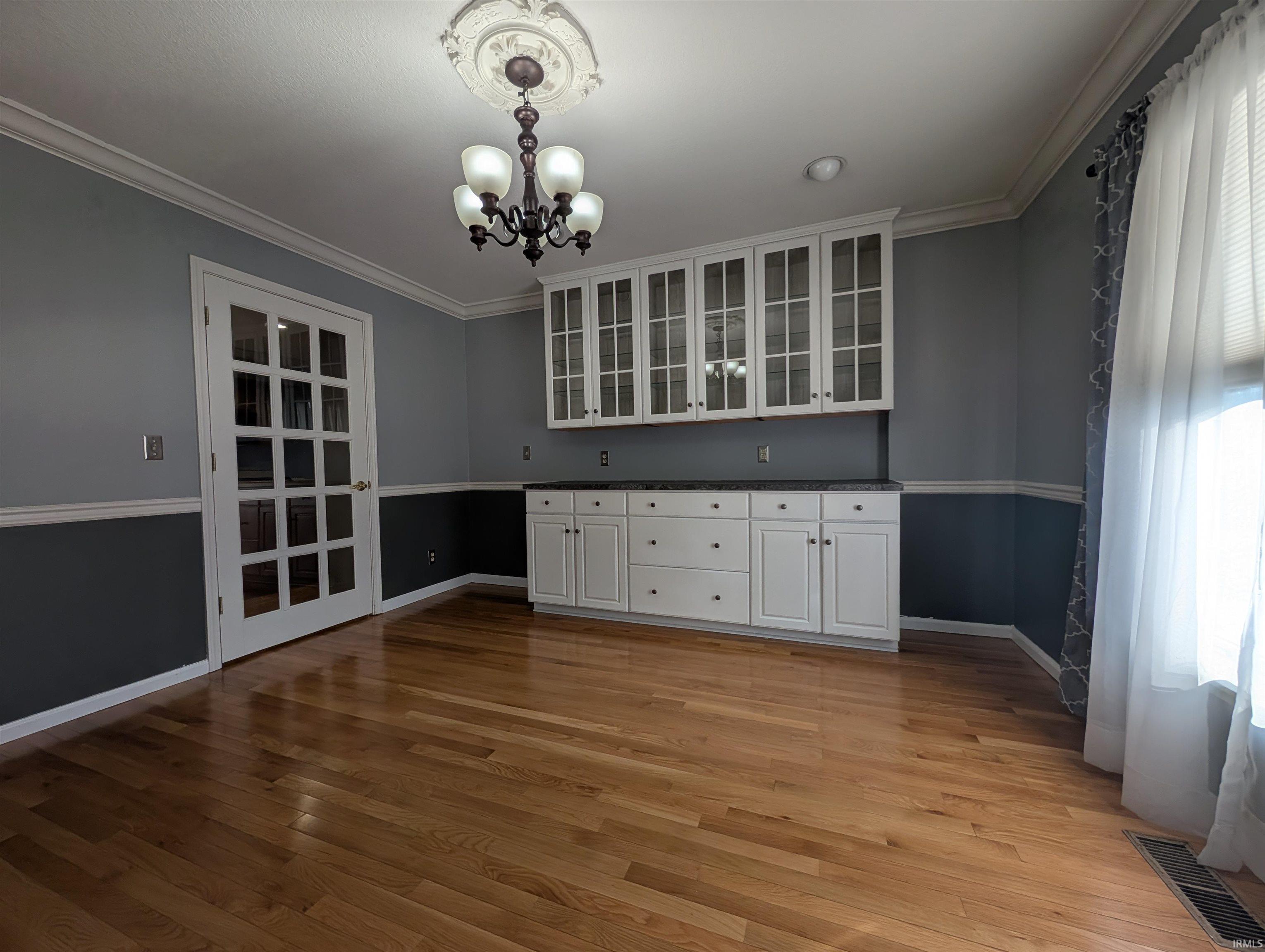 1147 N Sassafrass Drive