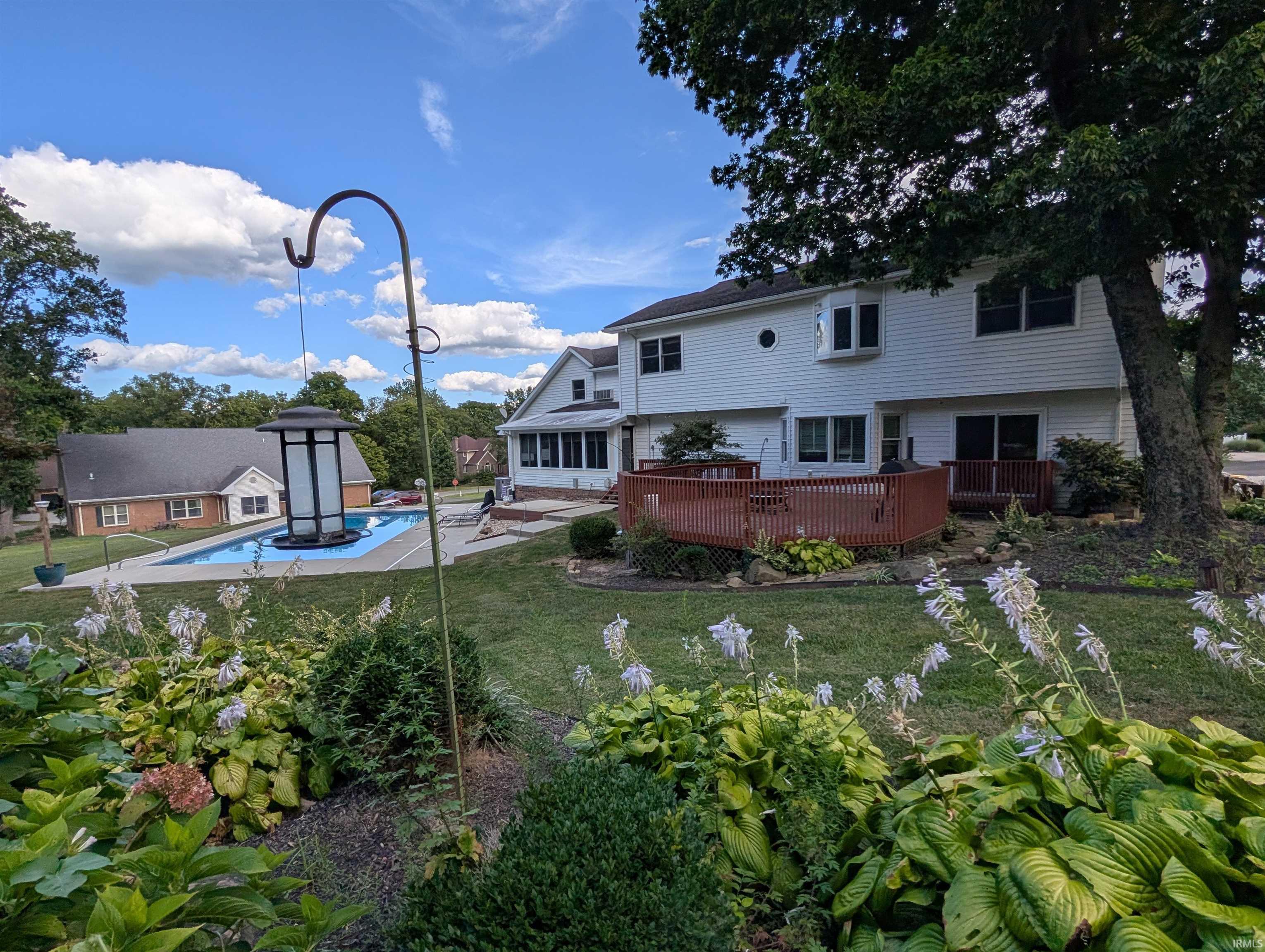 1147 N Sassafrass Drive