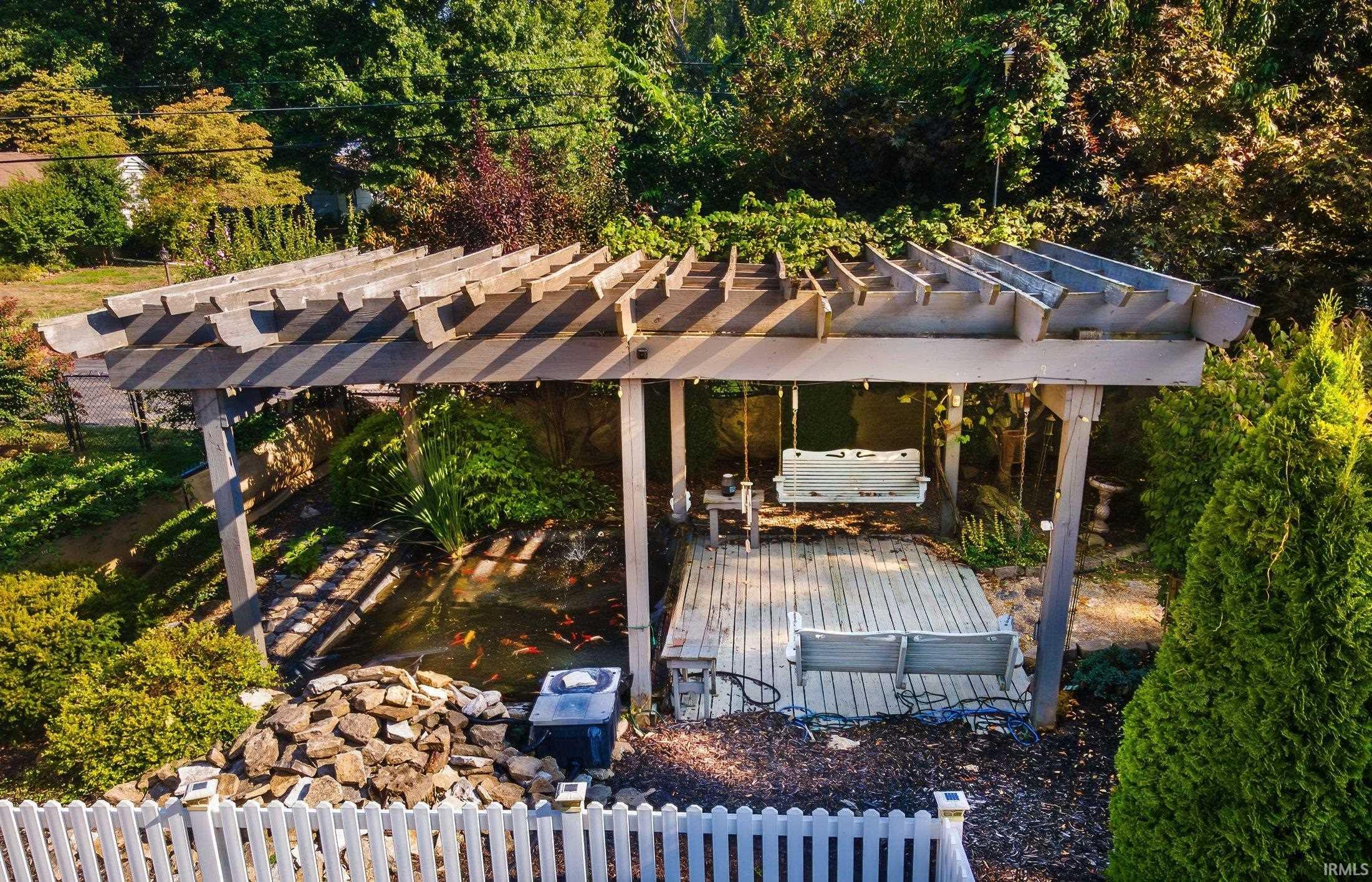 2535 Grandview Drive