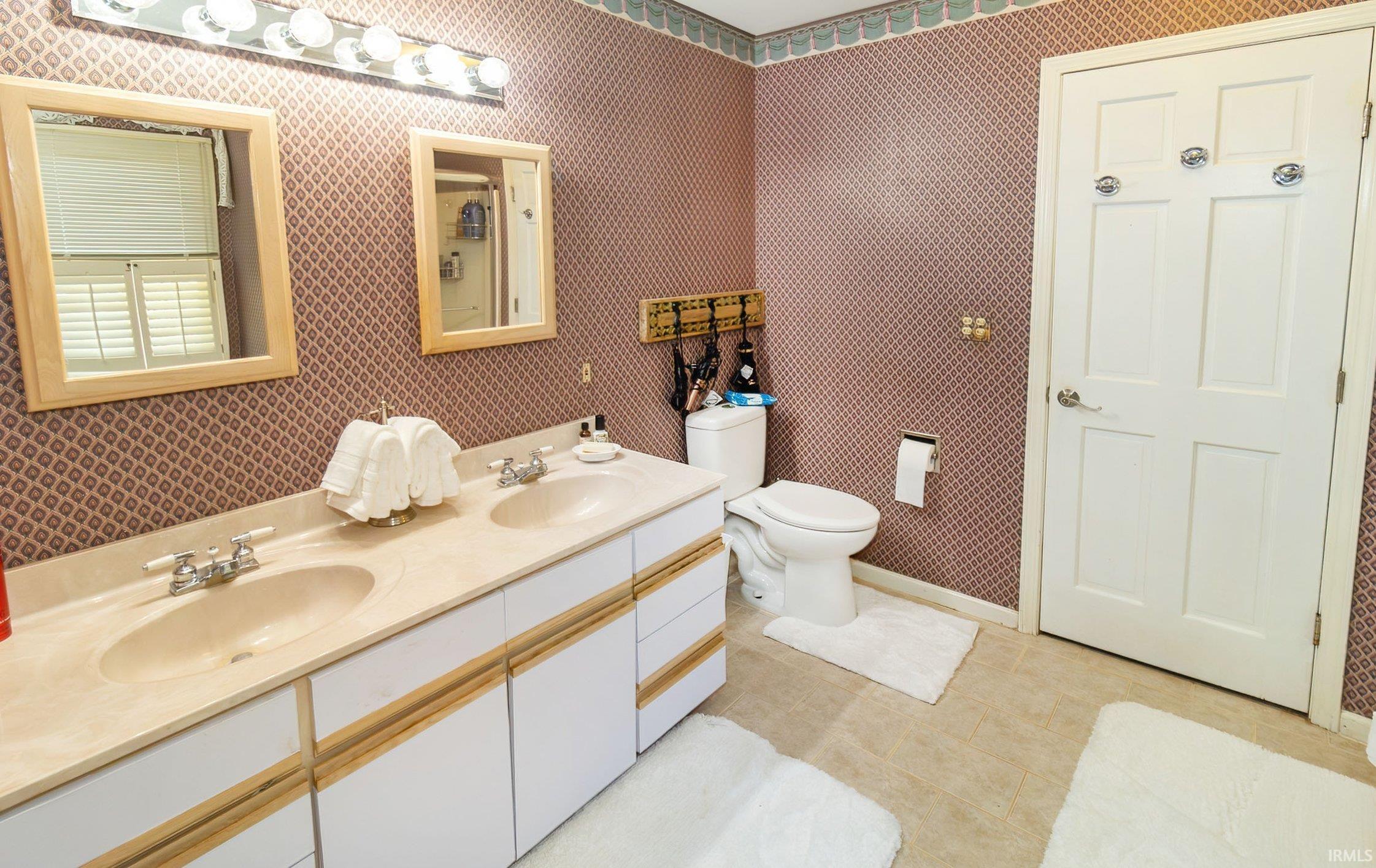 2535 Grandview Drive
