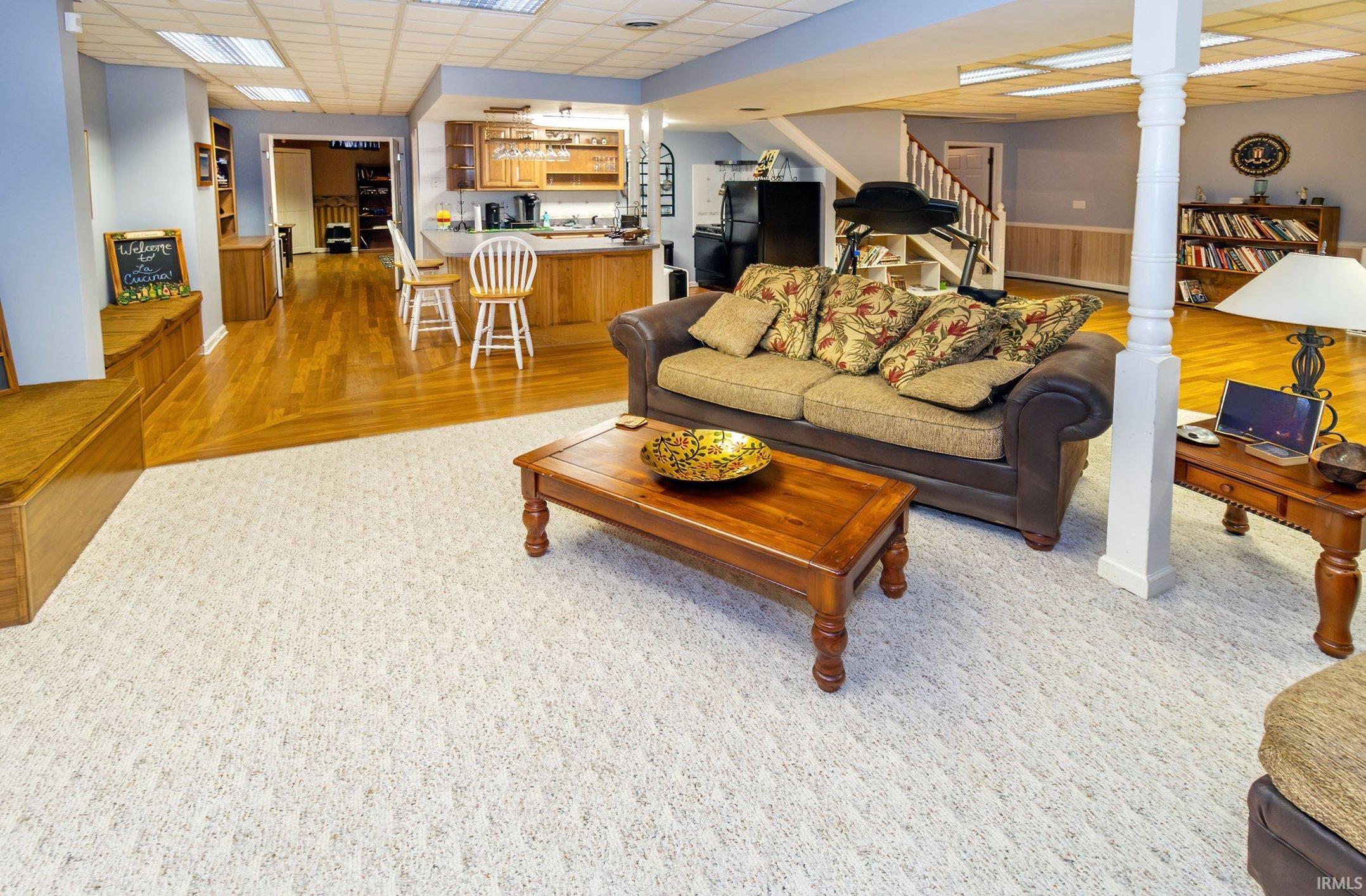 2535 Grandview Drive