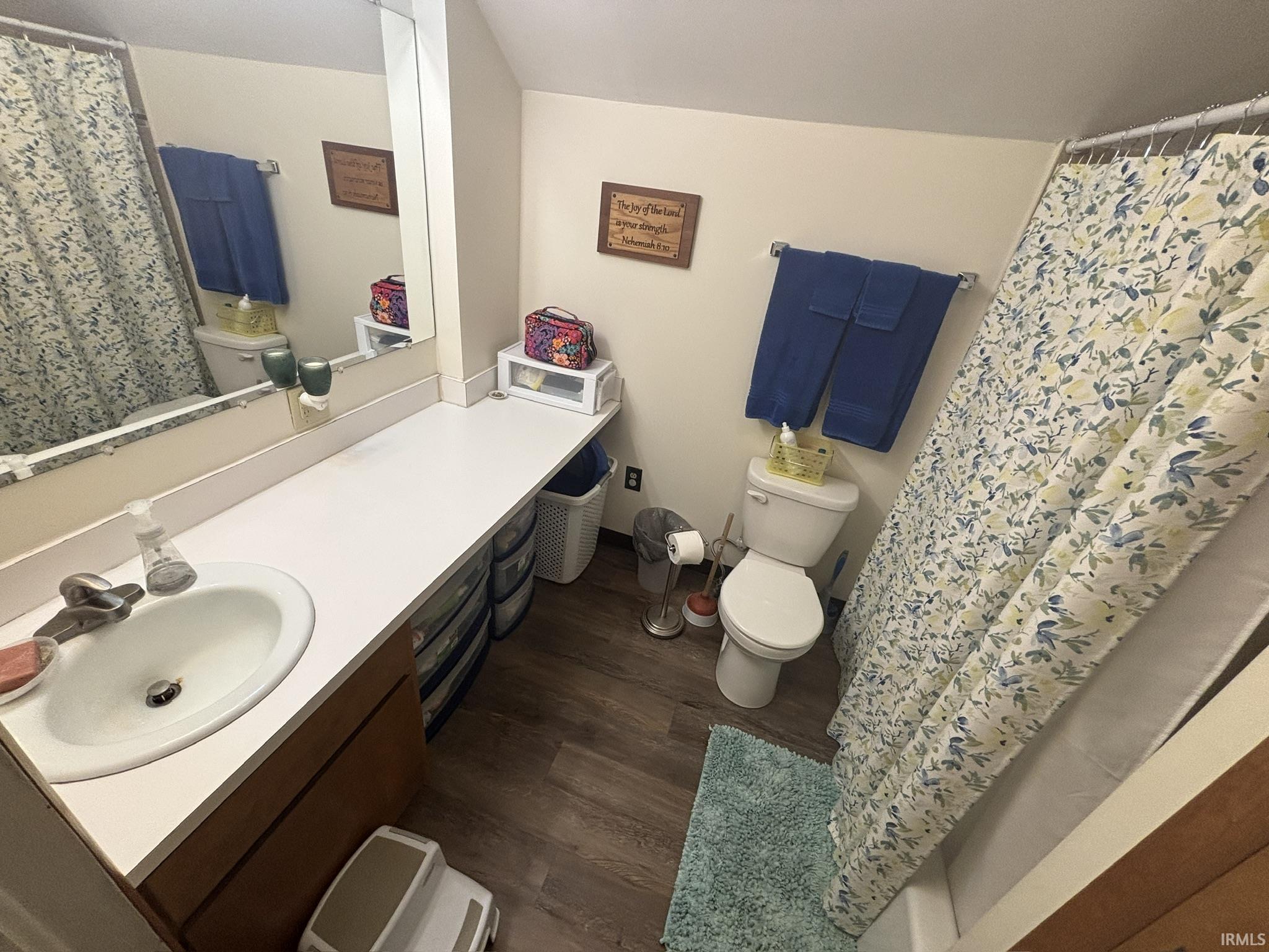 1313 Broadway Street