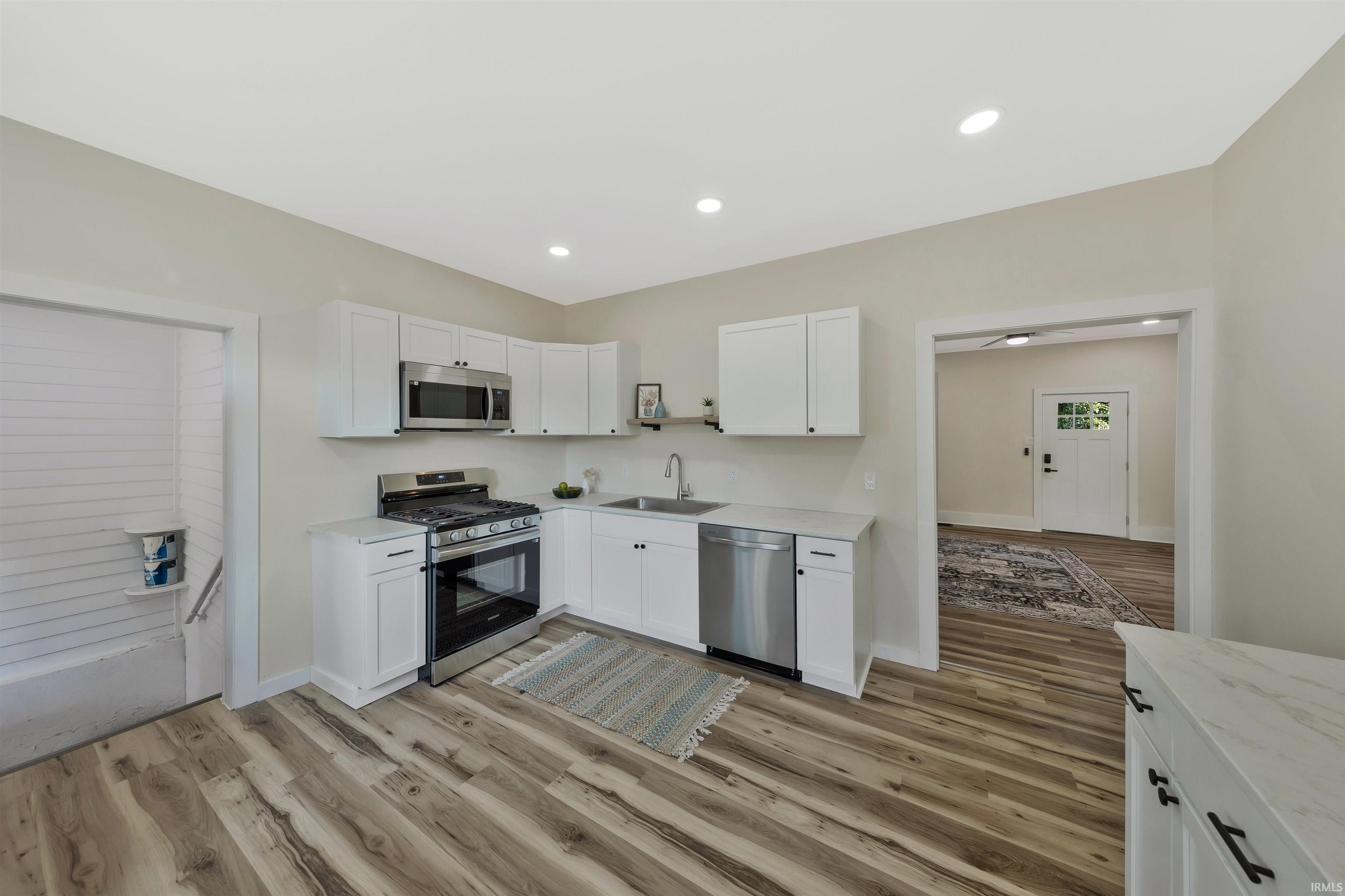 707 W 4th Street