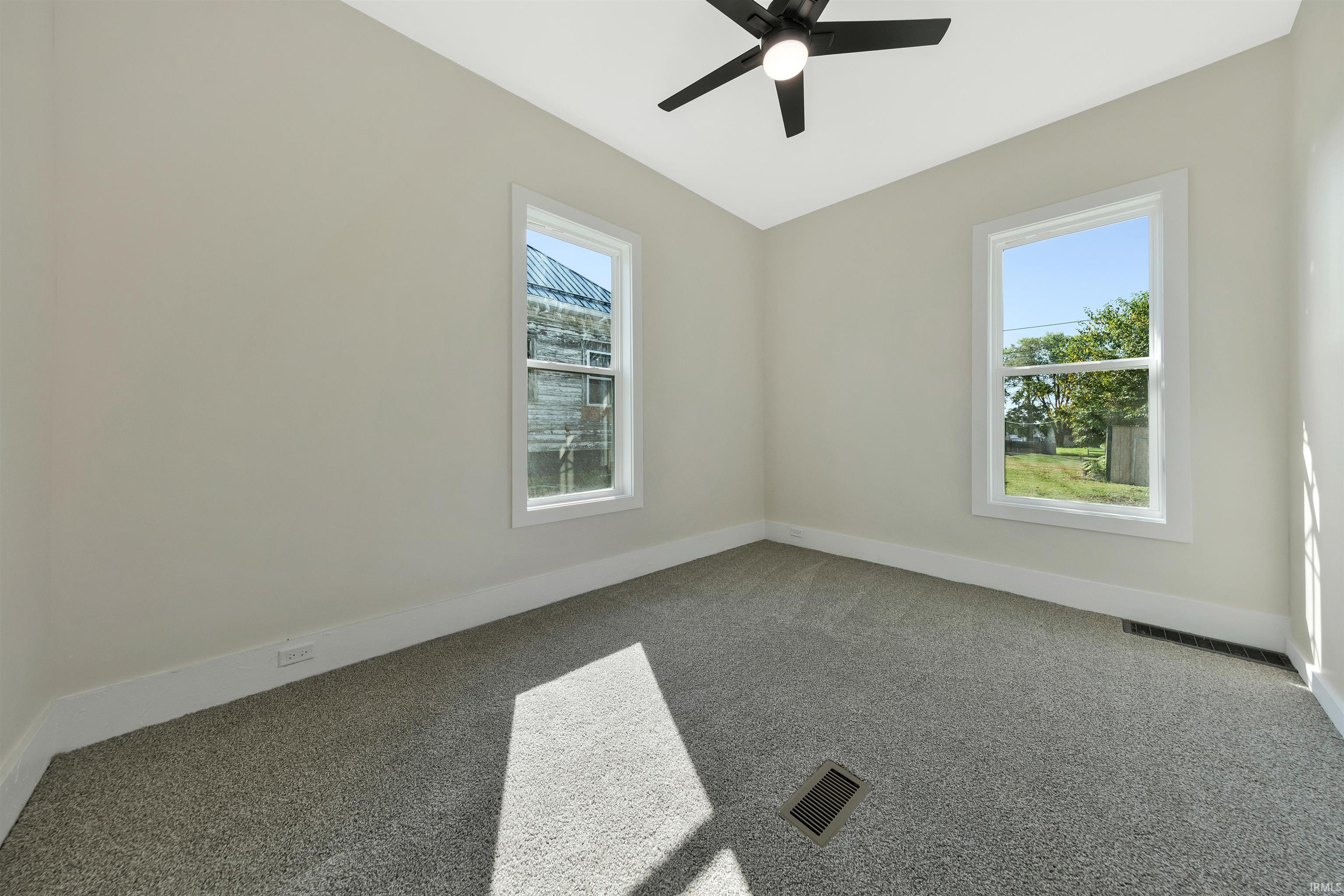 707 W 4th Street