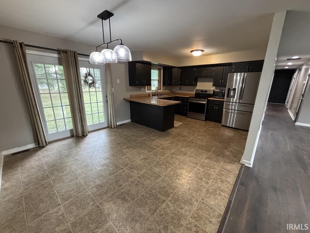 205 Crestmont Drive
