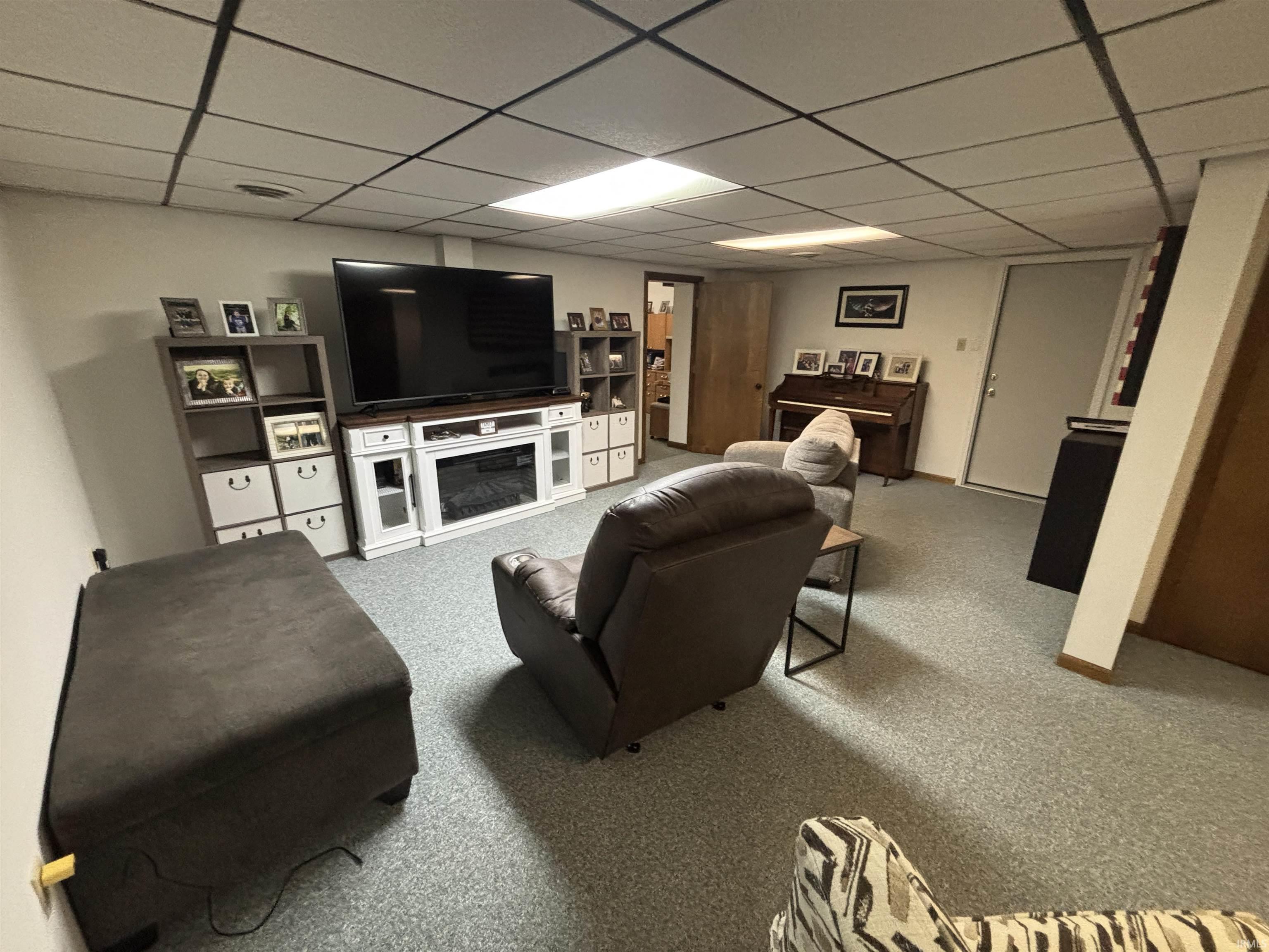 1015 N Honeysuckle Lane