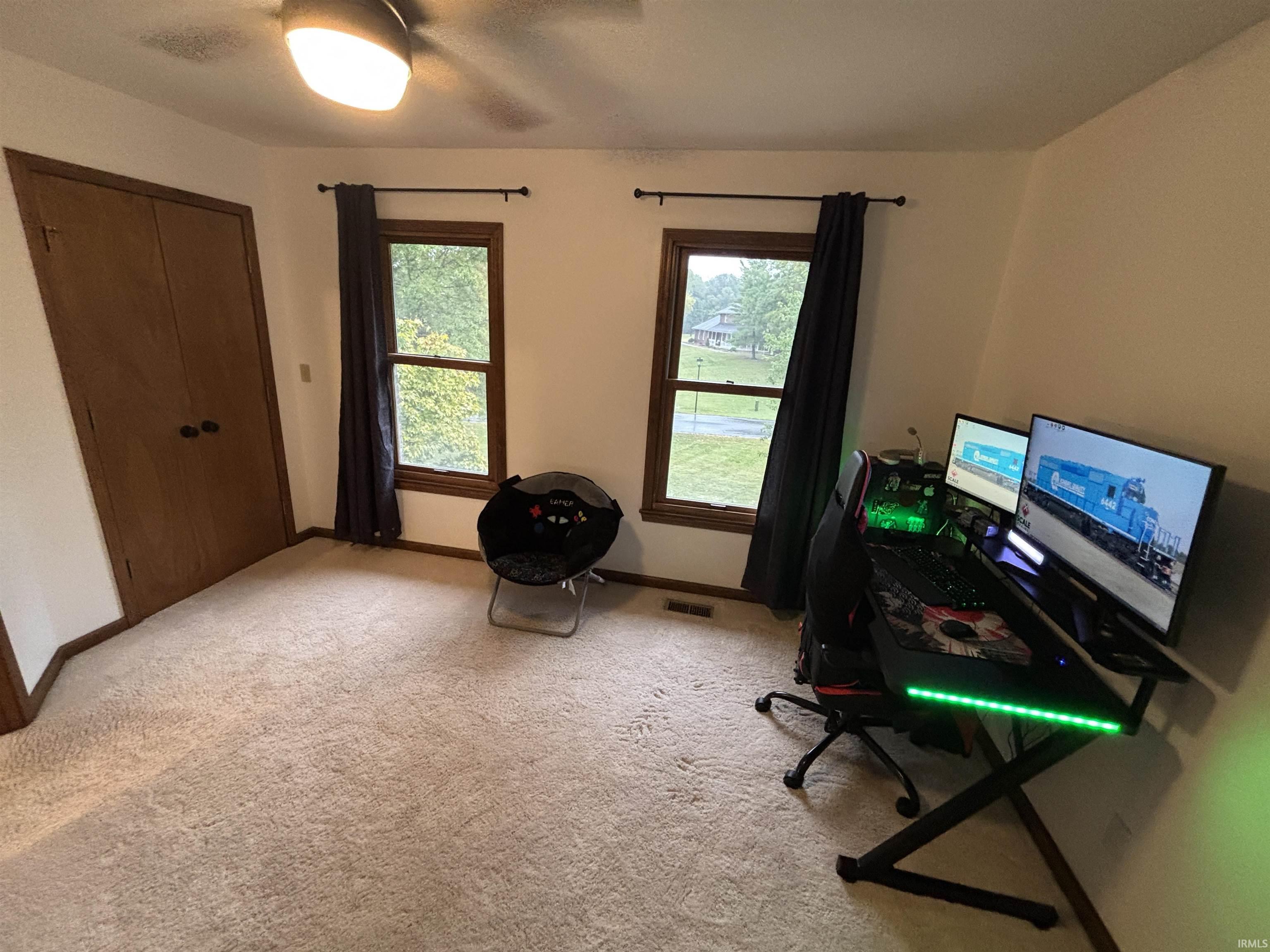 1015 N Honeysuckle Lane