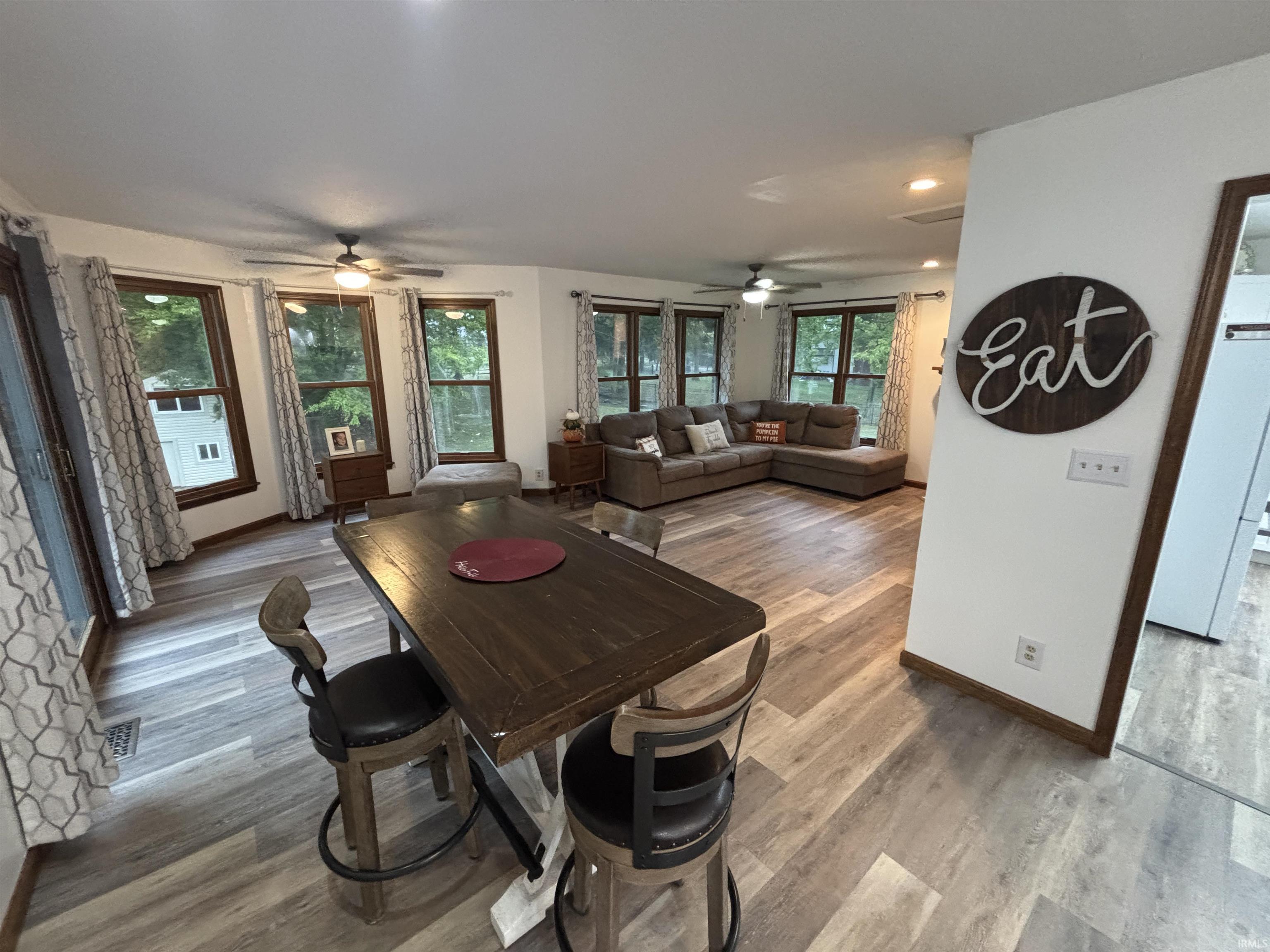 1015 N Honeysuckle Lane