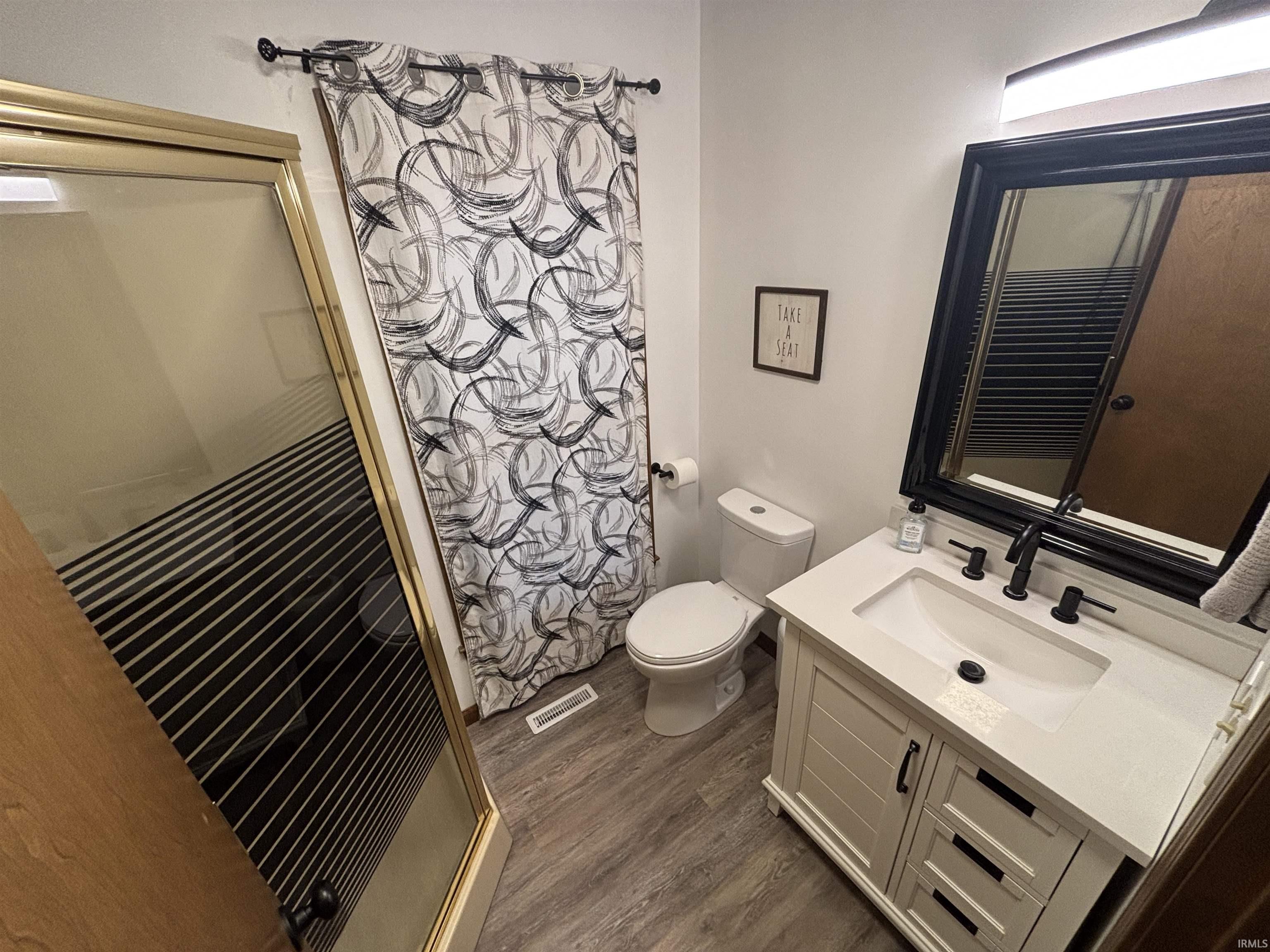 1015 N Honeysuckle Lane