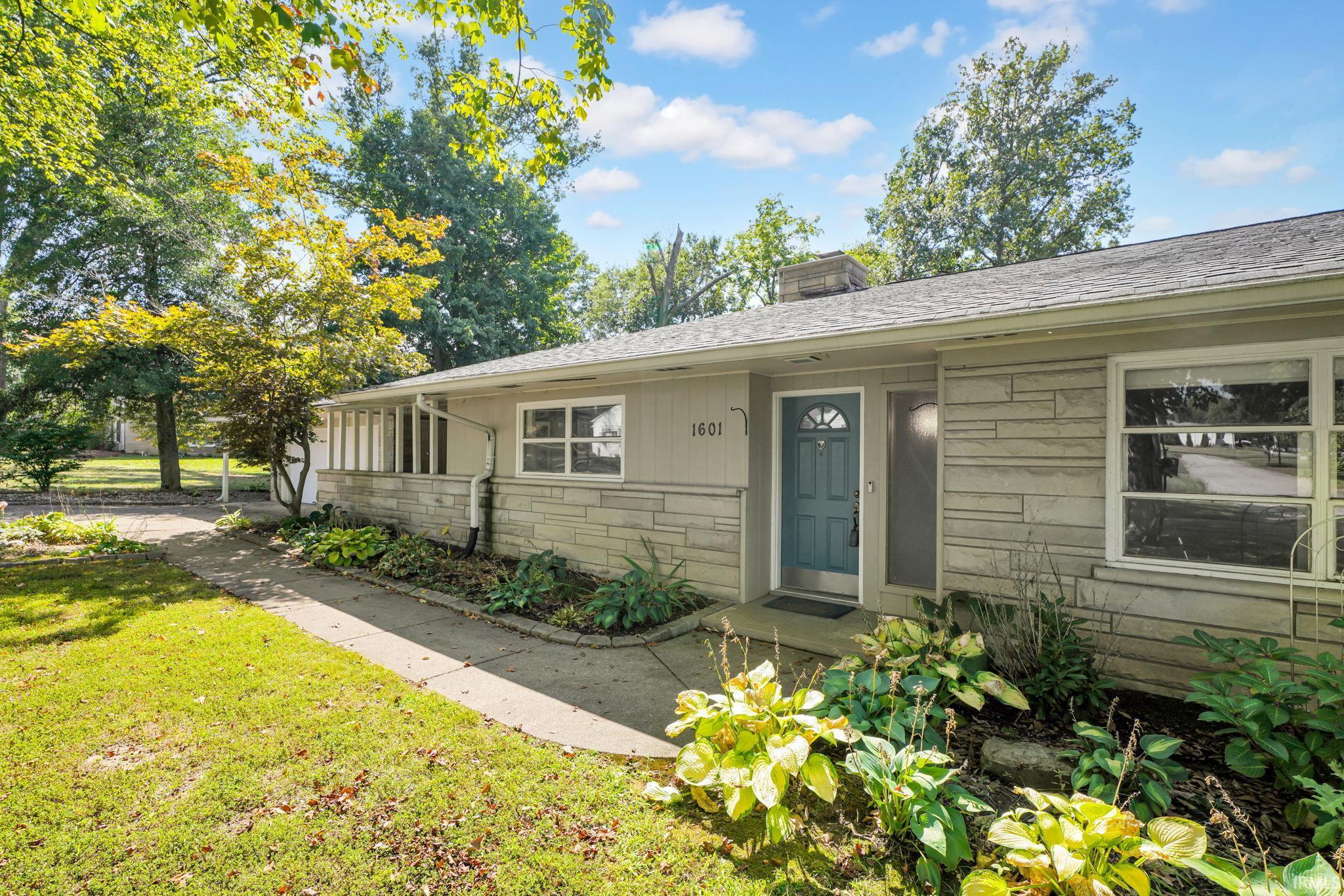 1601 Weed Lane