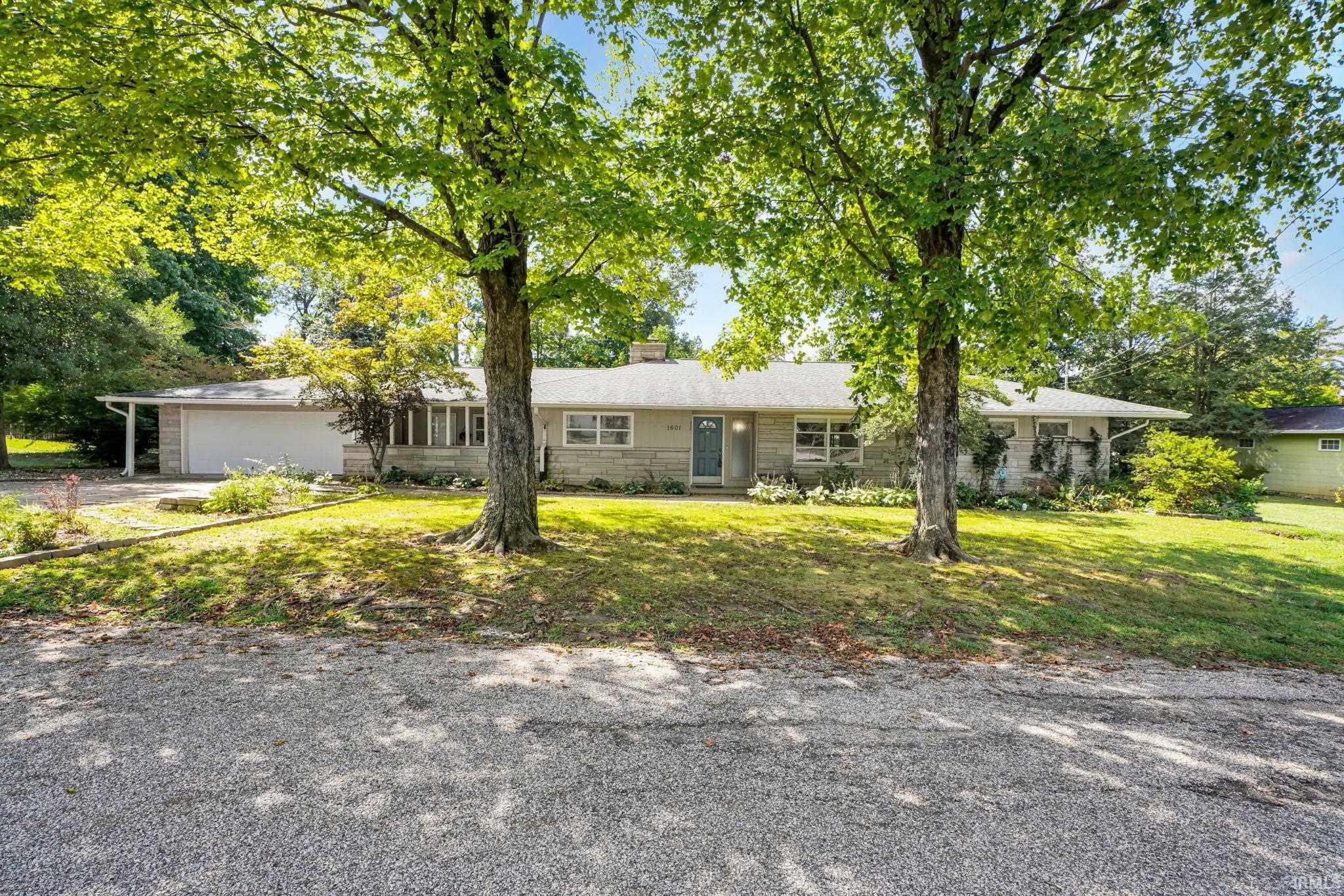 1601 Weed Lane