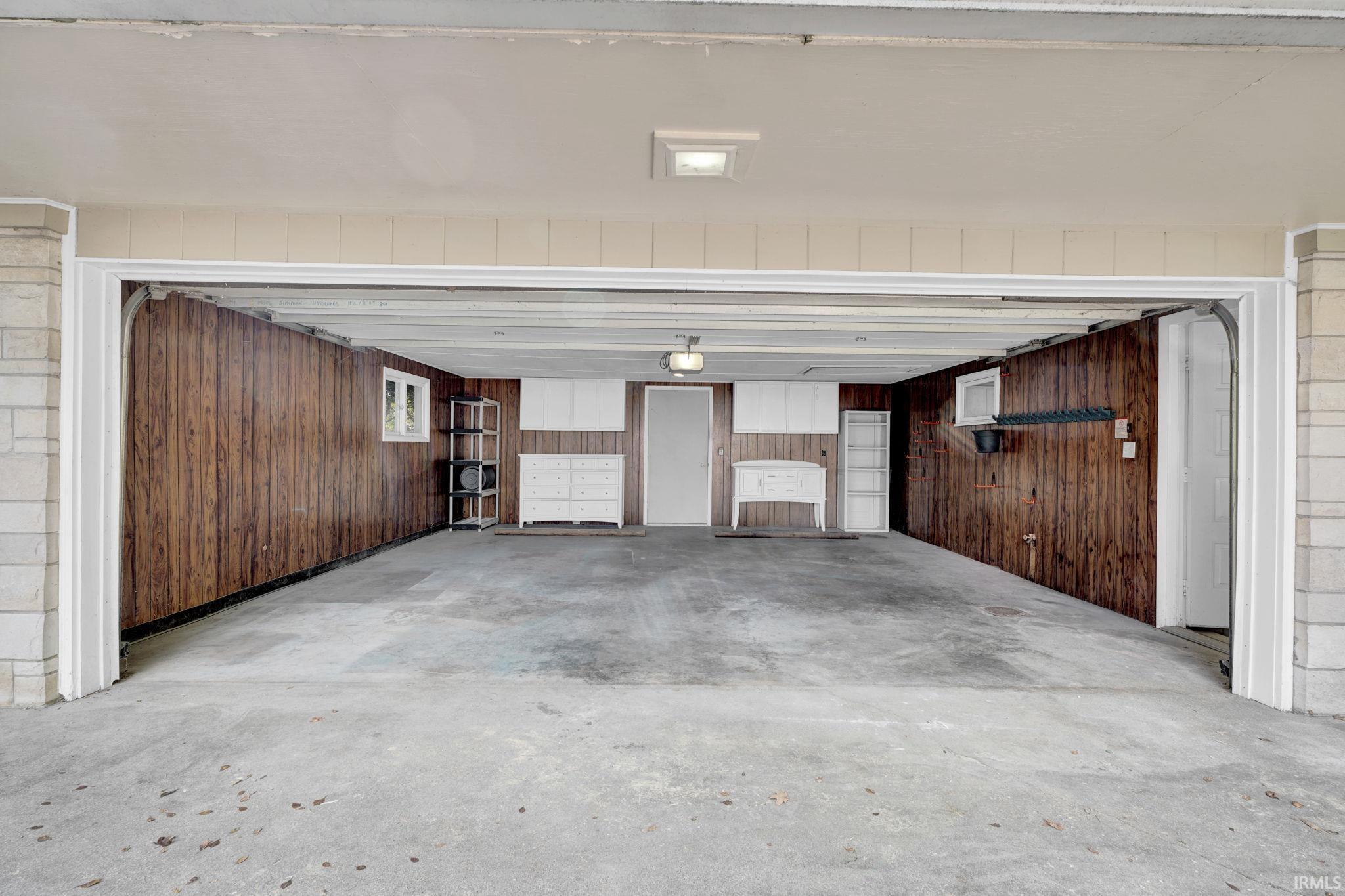 1601 Weed Lane
