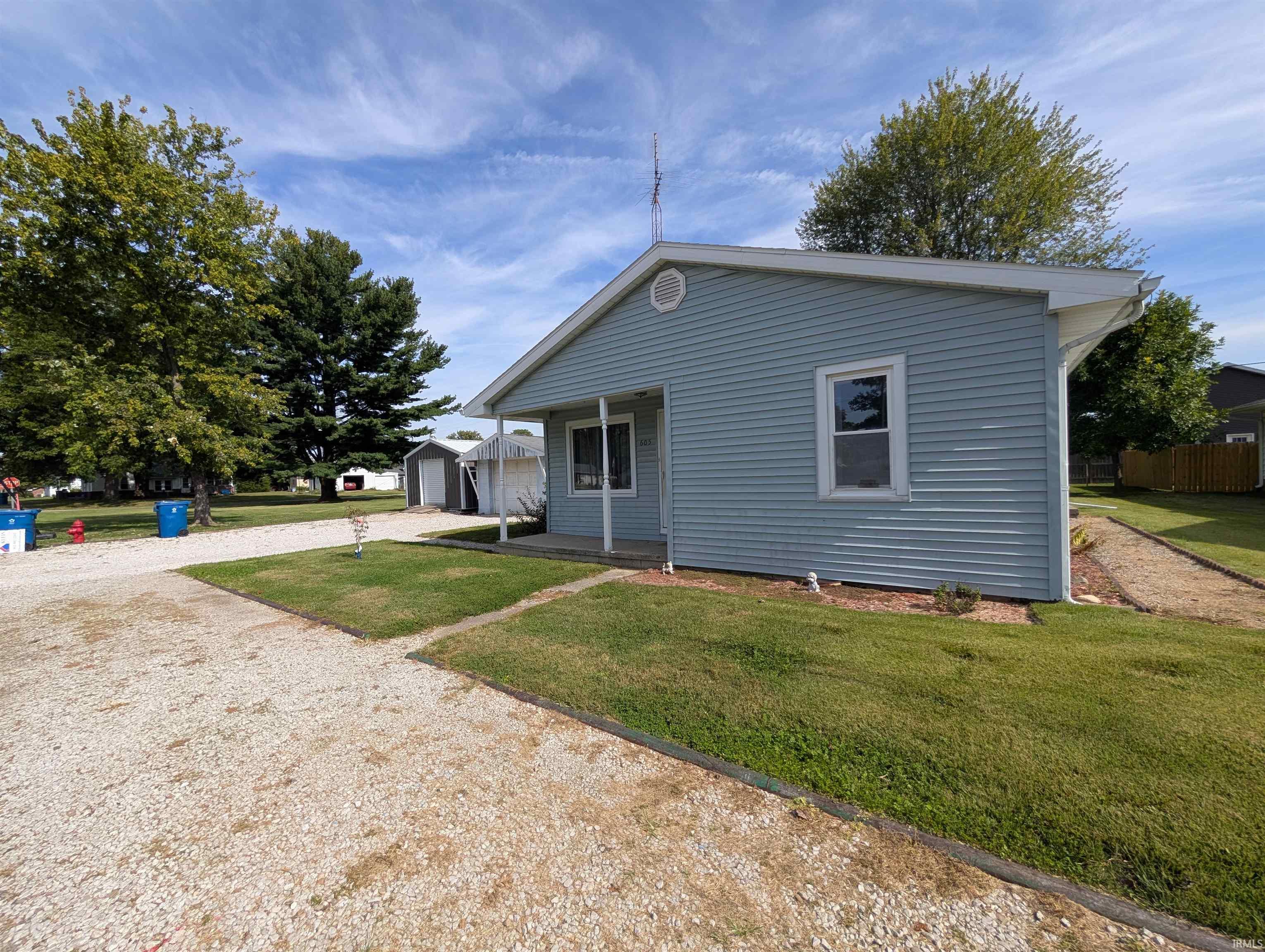 605 S Breckenridge Street