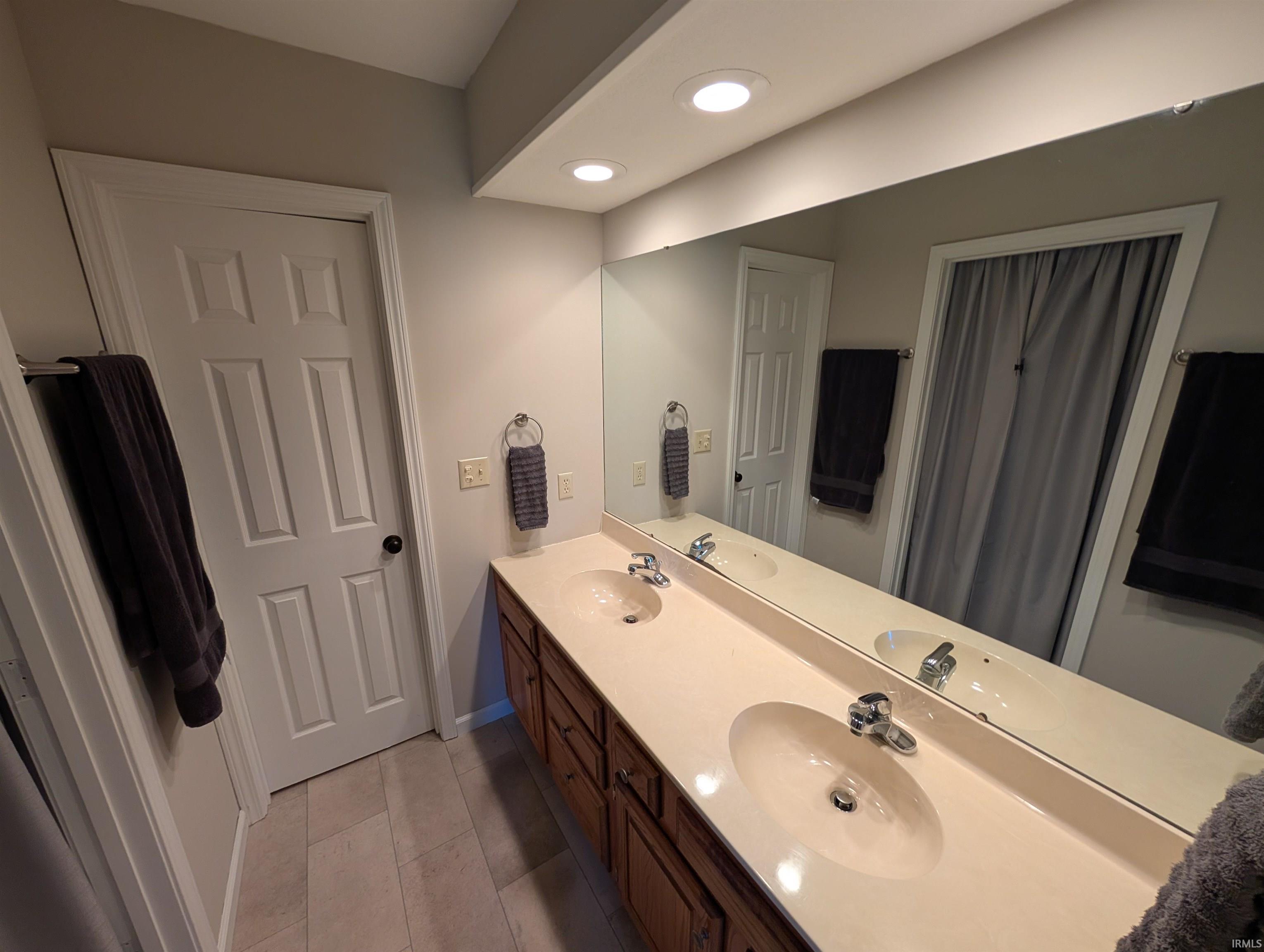 884 Quail Ridge Circle