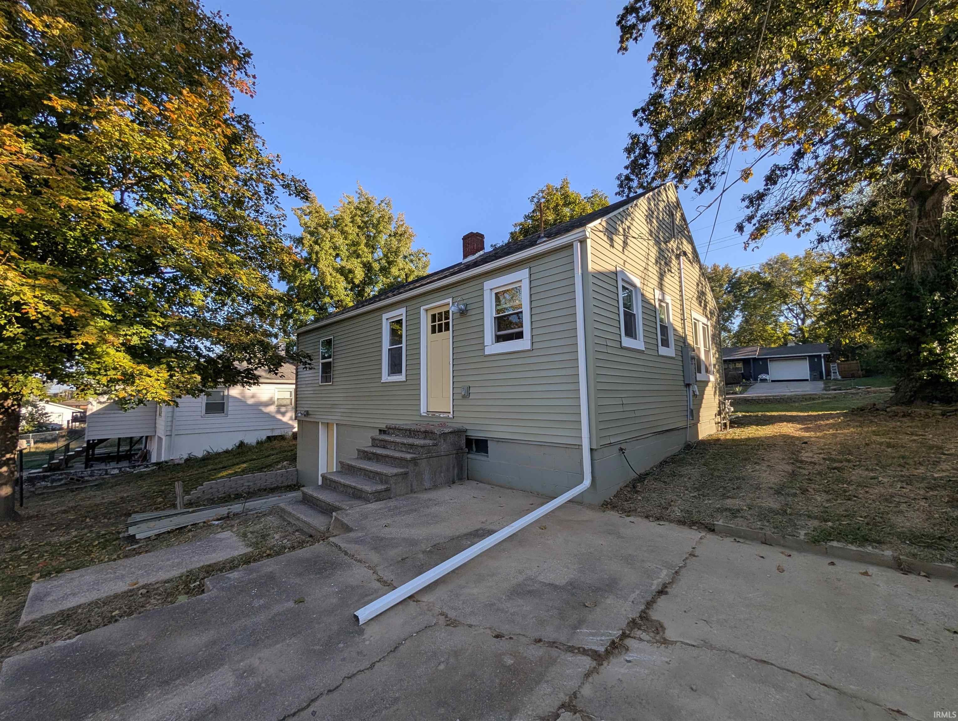 1317 Weed Lane