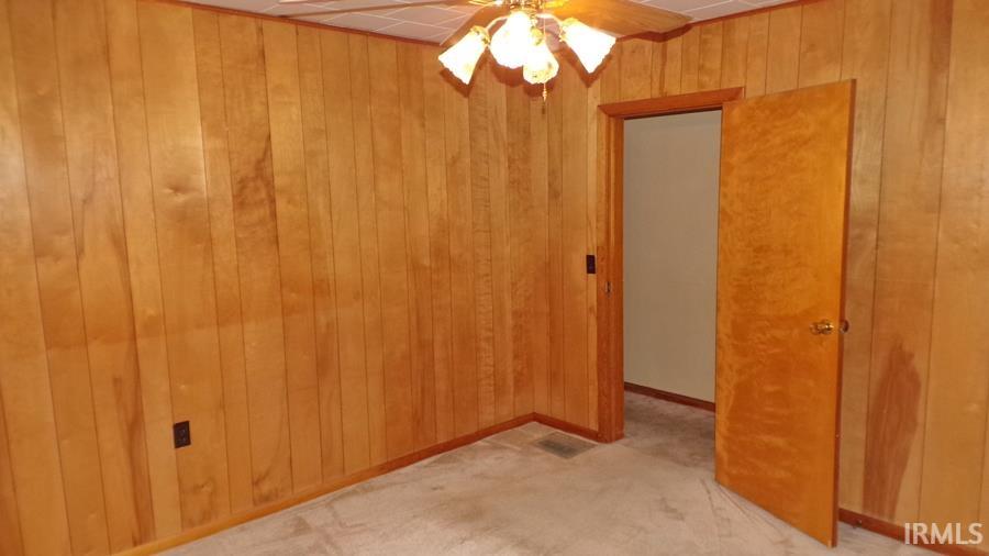 122 E Swartzel Avenue