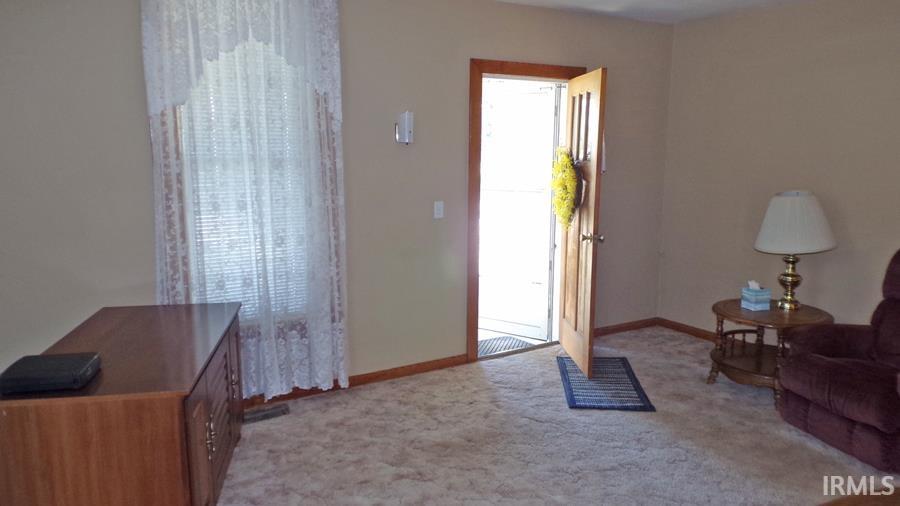 122 E Swartzel Avenue