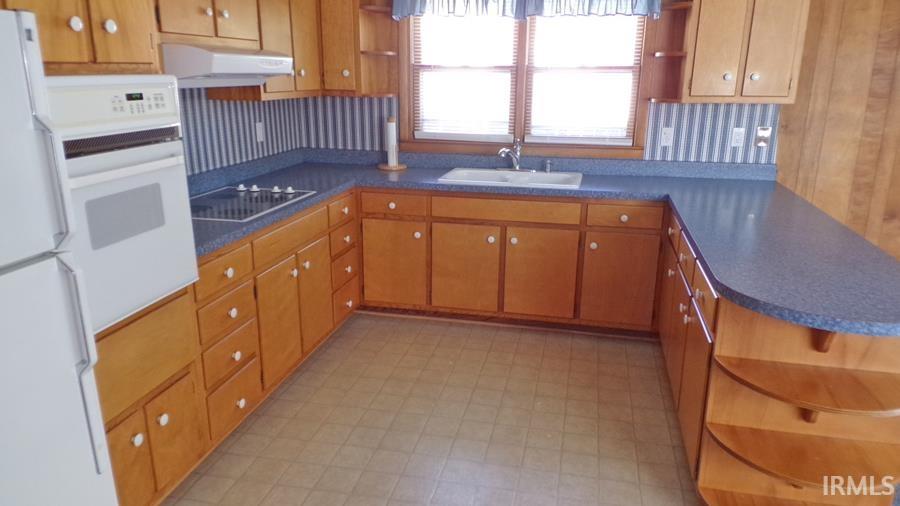 122 E Swartzel Avenue