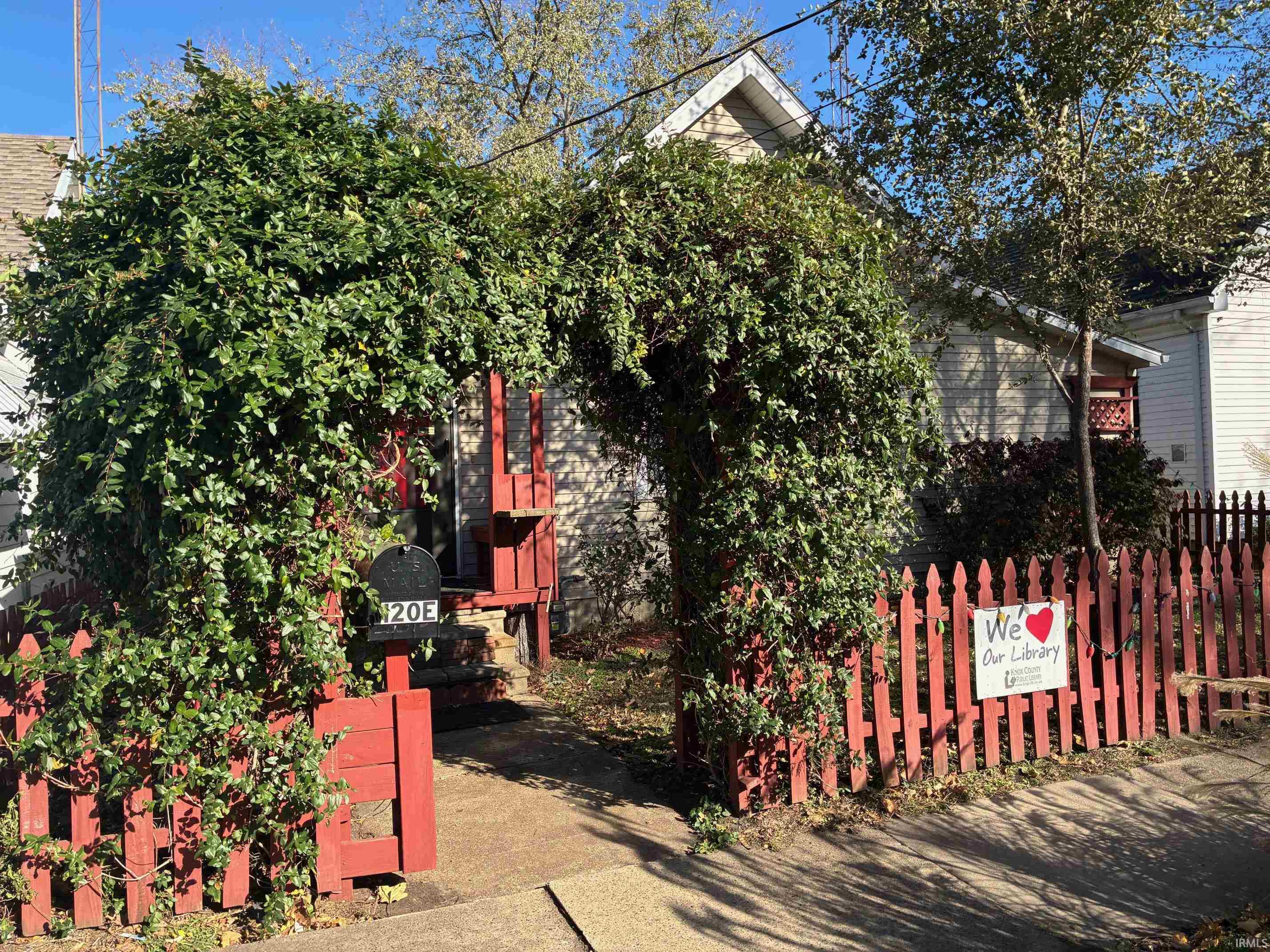120 E Swartzel Avenue