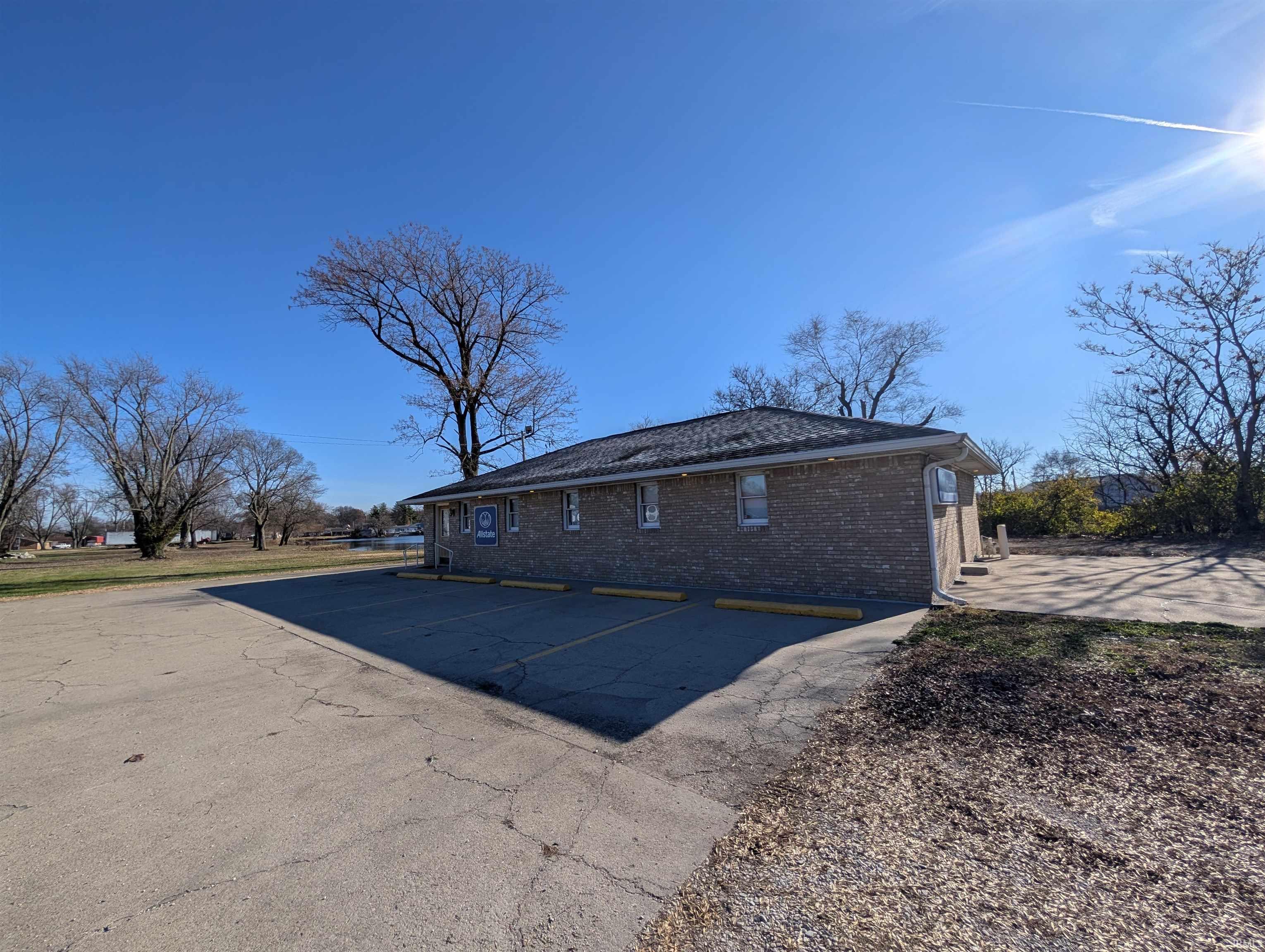 604 15th 1/2 Street