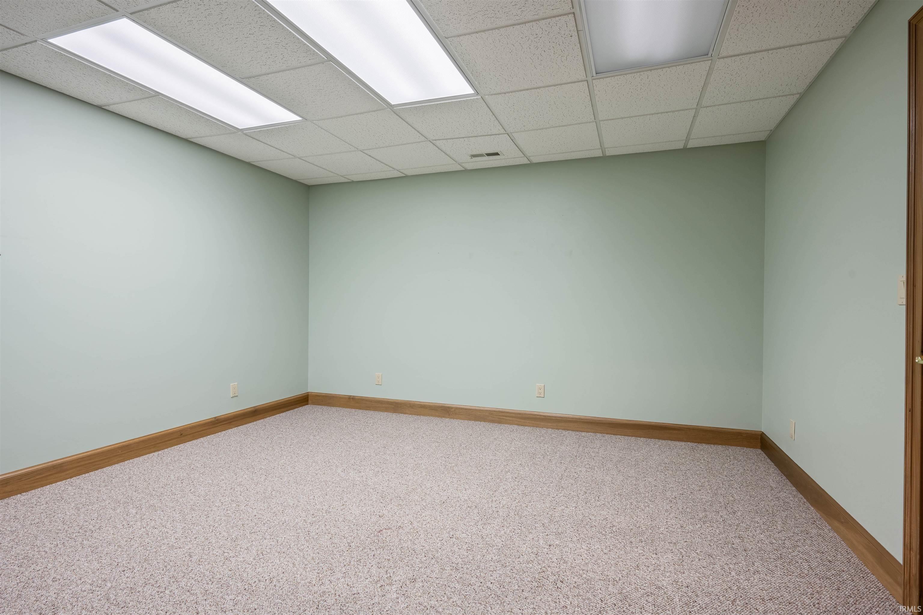 1215 N Mulberry Lane