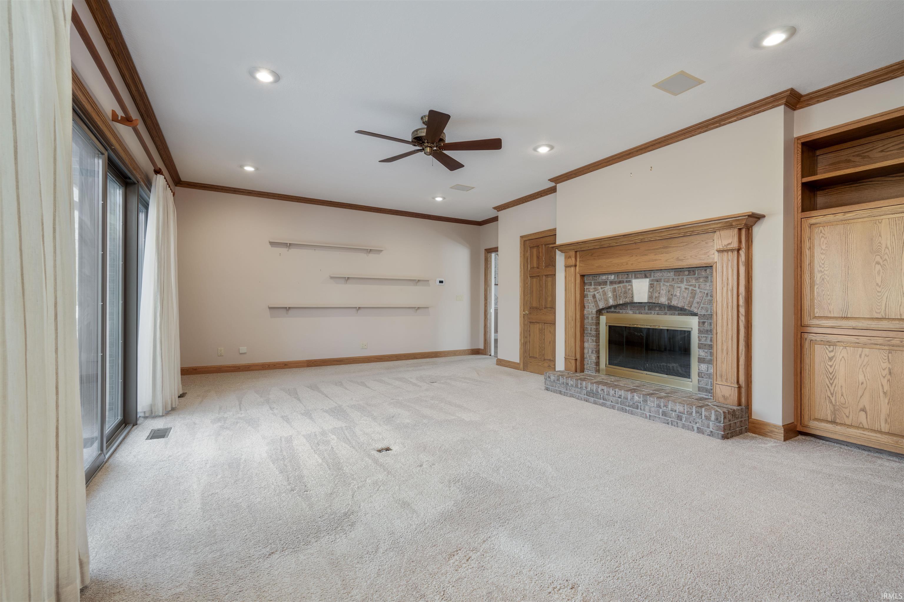 1215 N Mulberry Lane