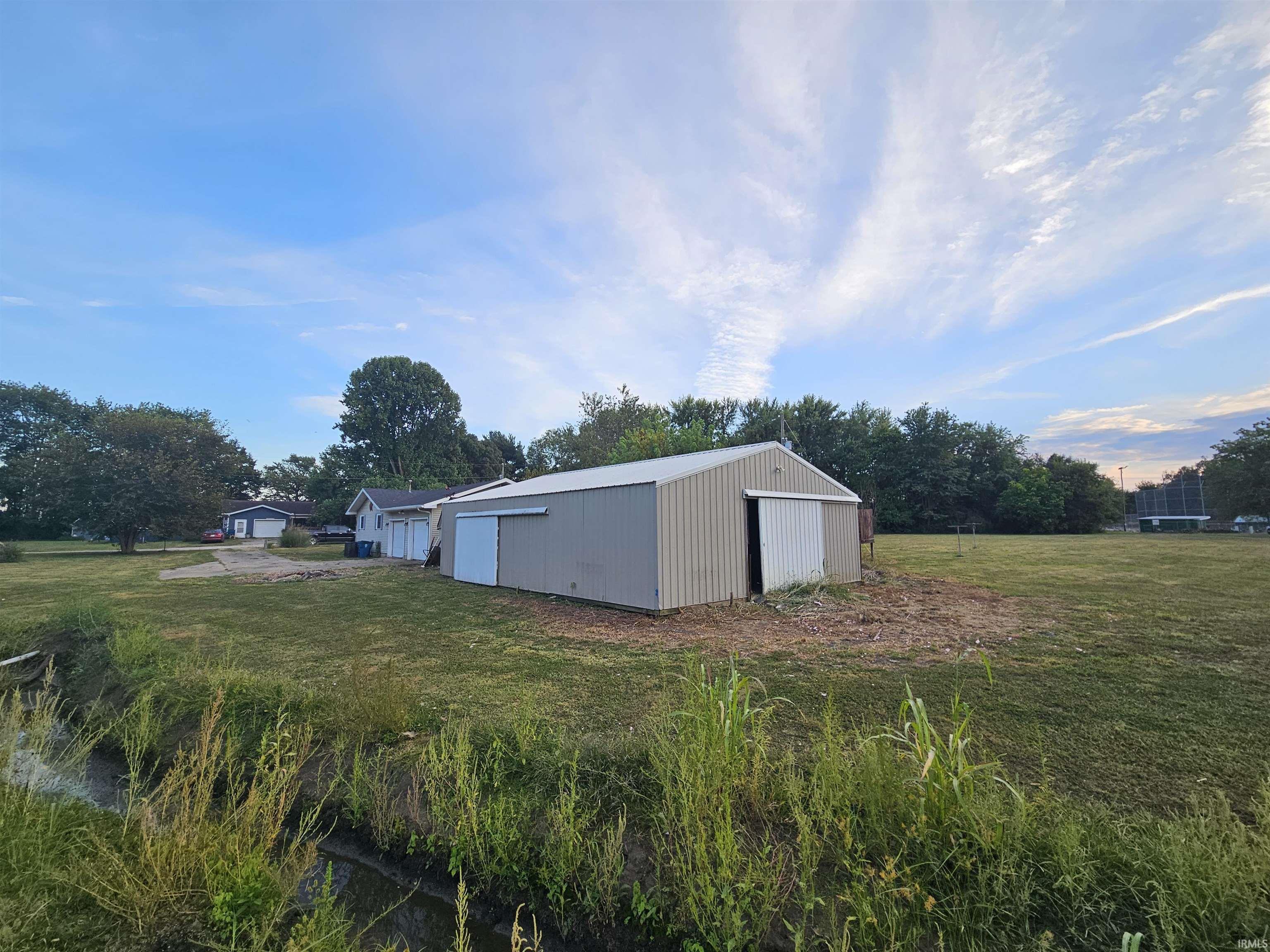 301 N Hickory Street