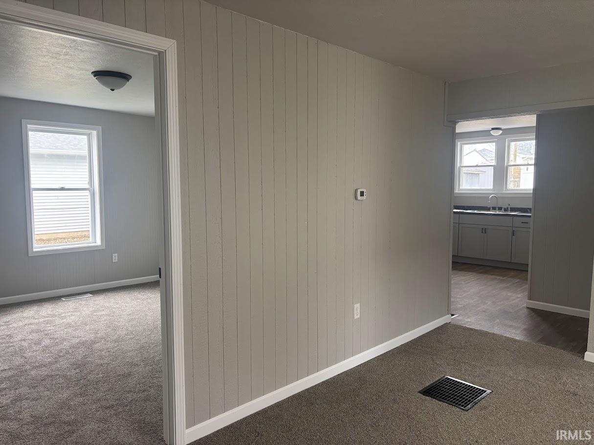 6 E Pearl Street