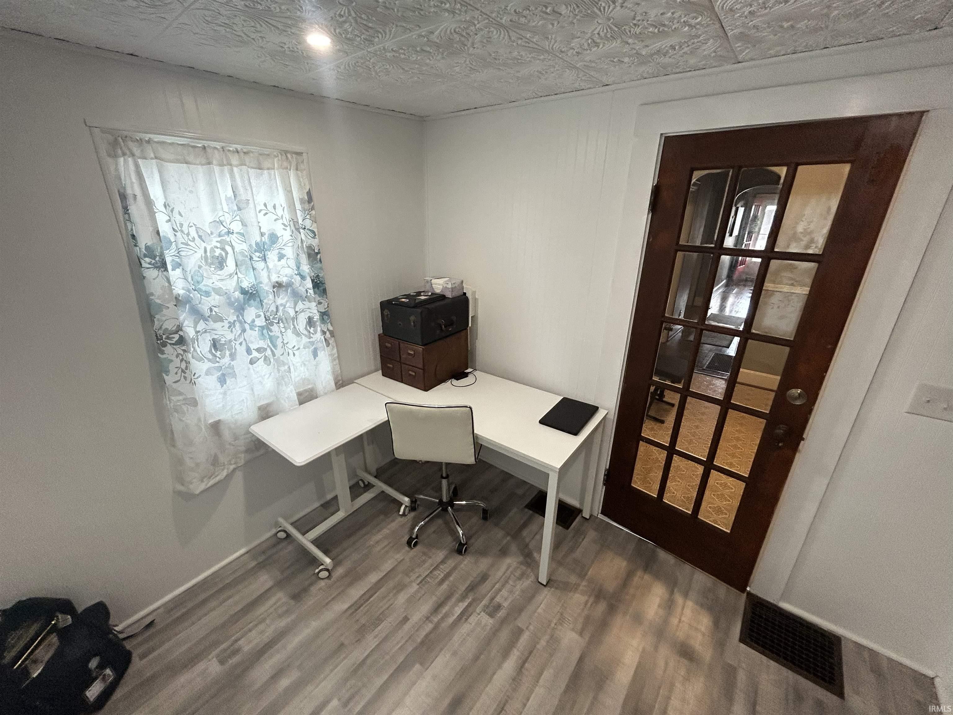 1172 E Locust Street