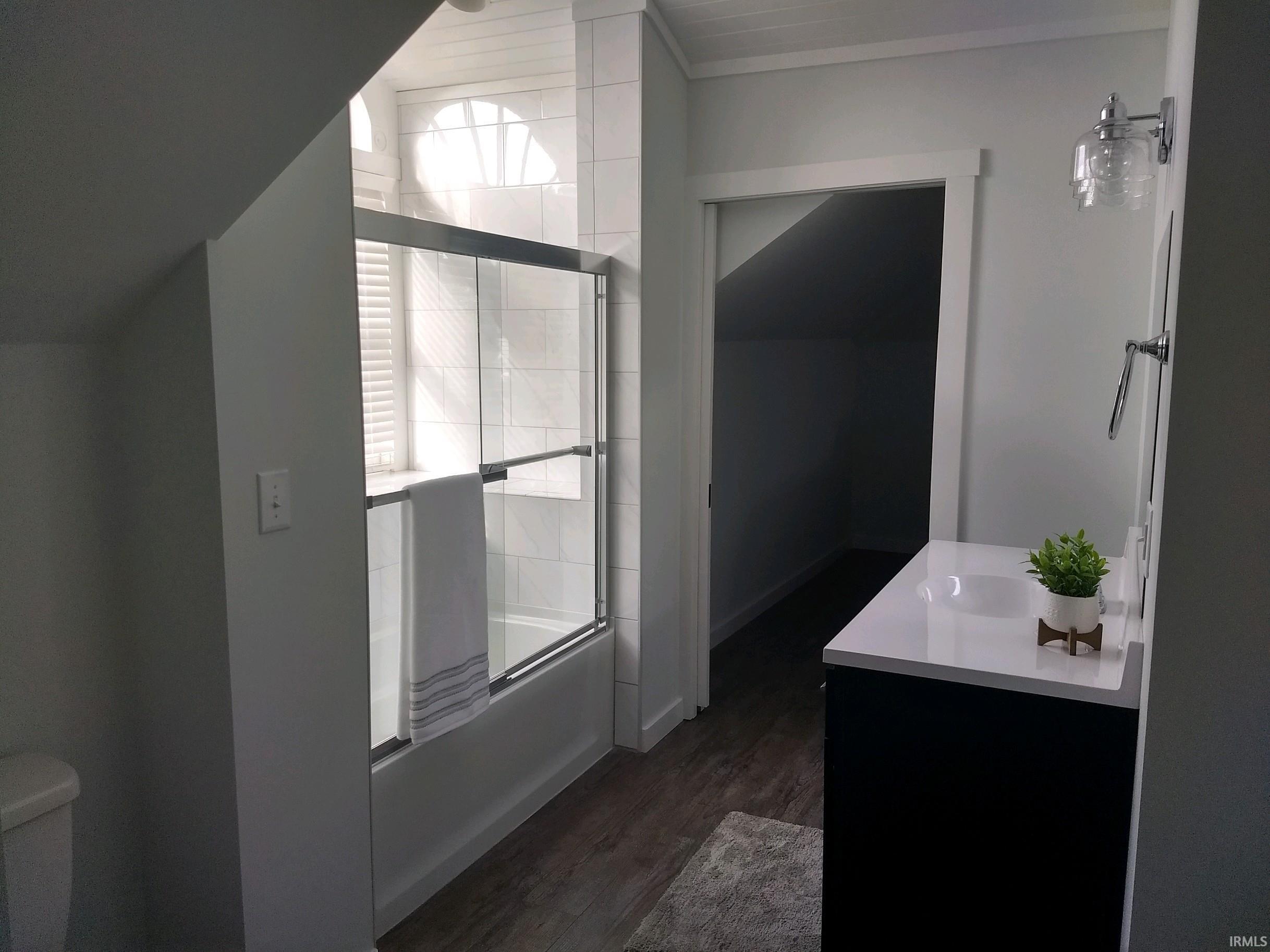 505 N 6th Street Unit: Loft