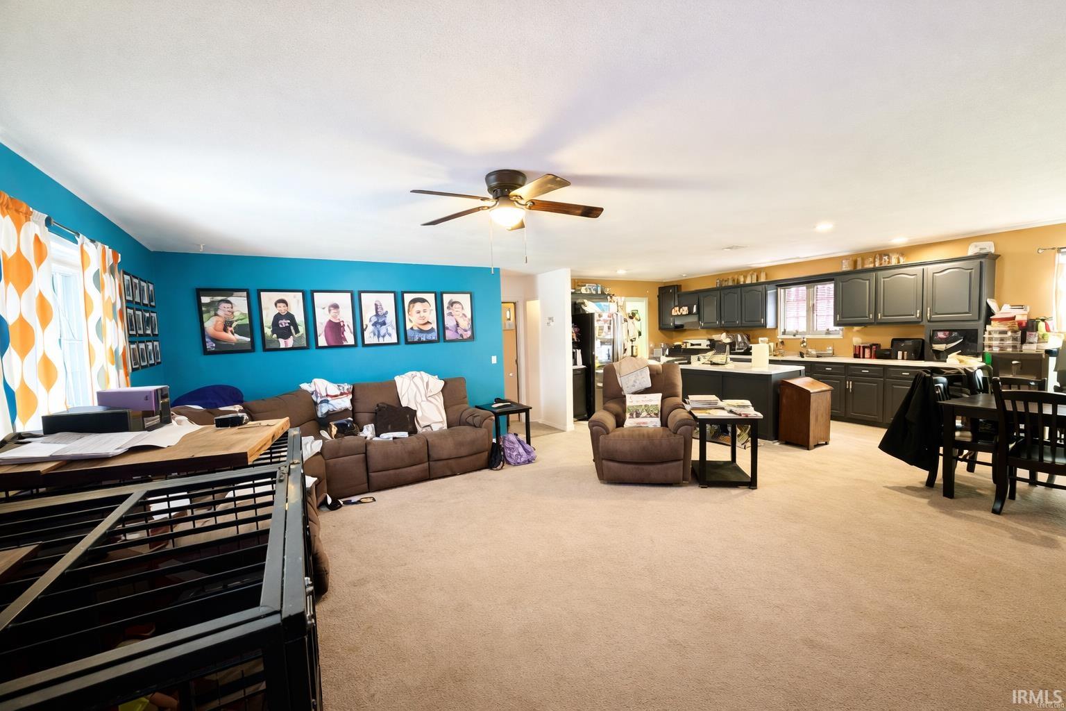 245 E Schlomer Road