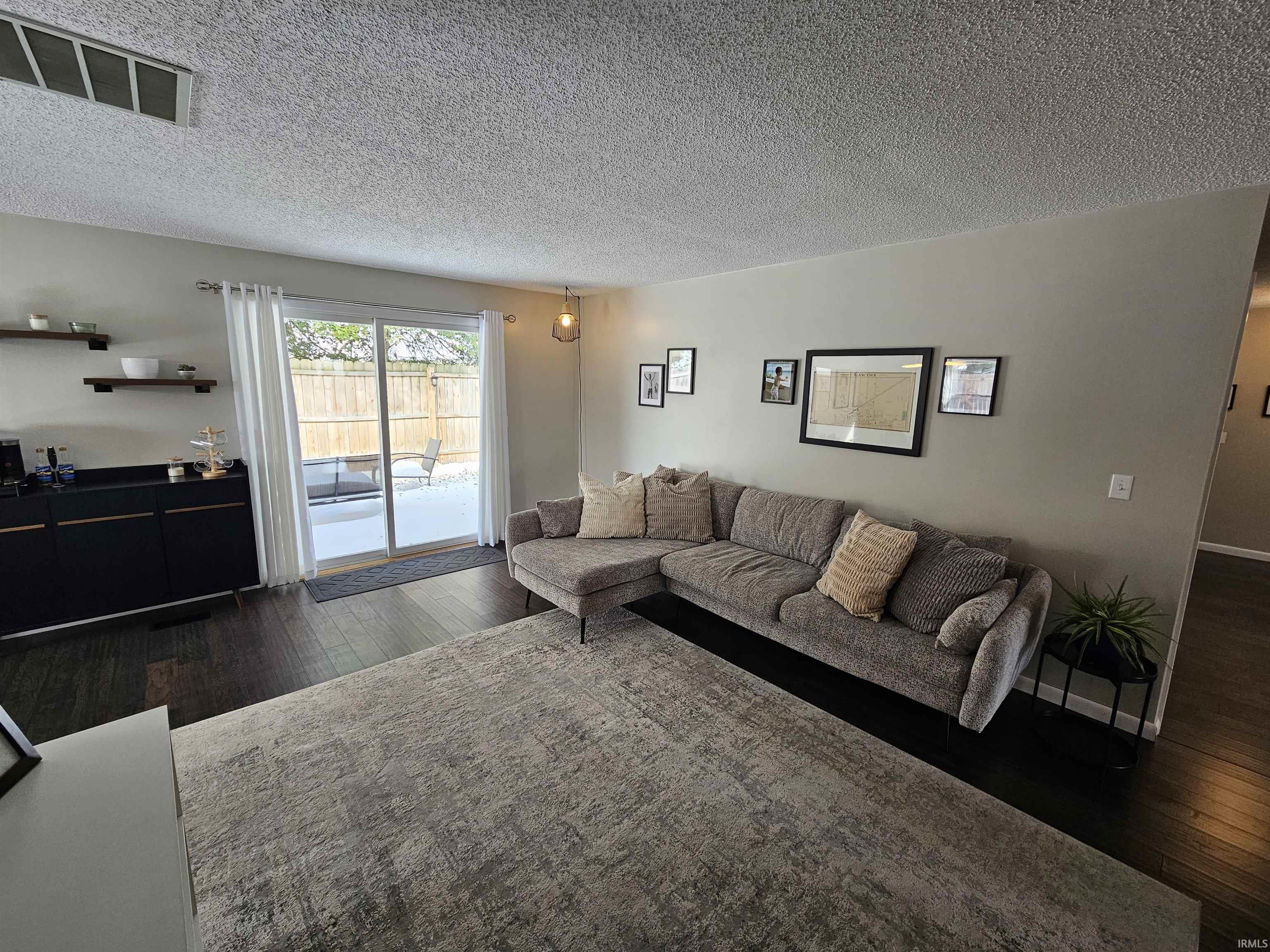 1810 Forbes Road