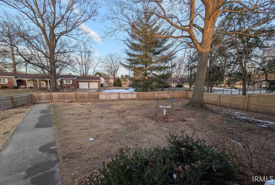 1611 Burnett Lane