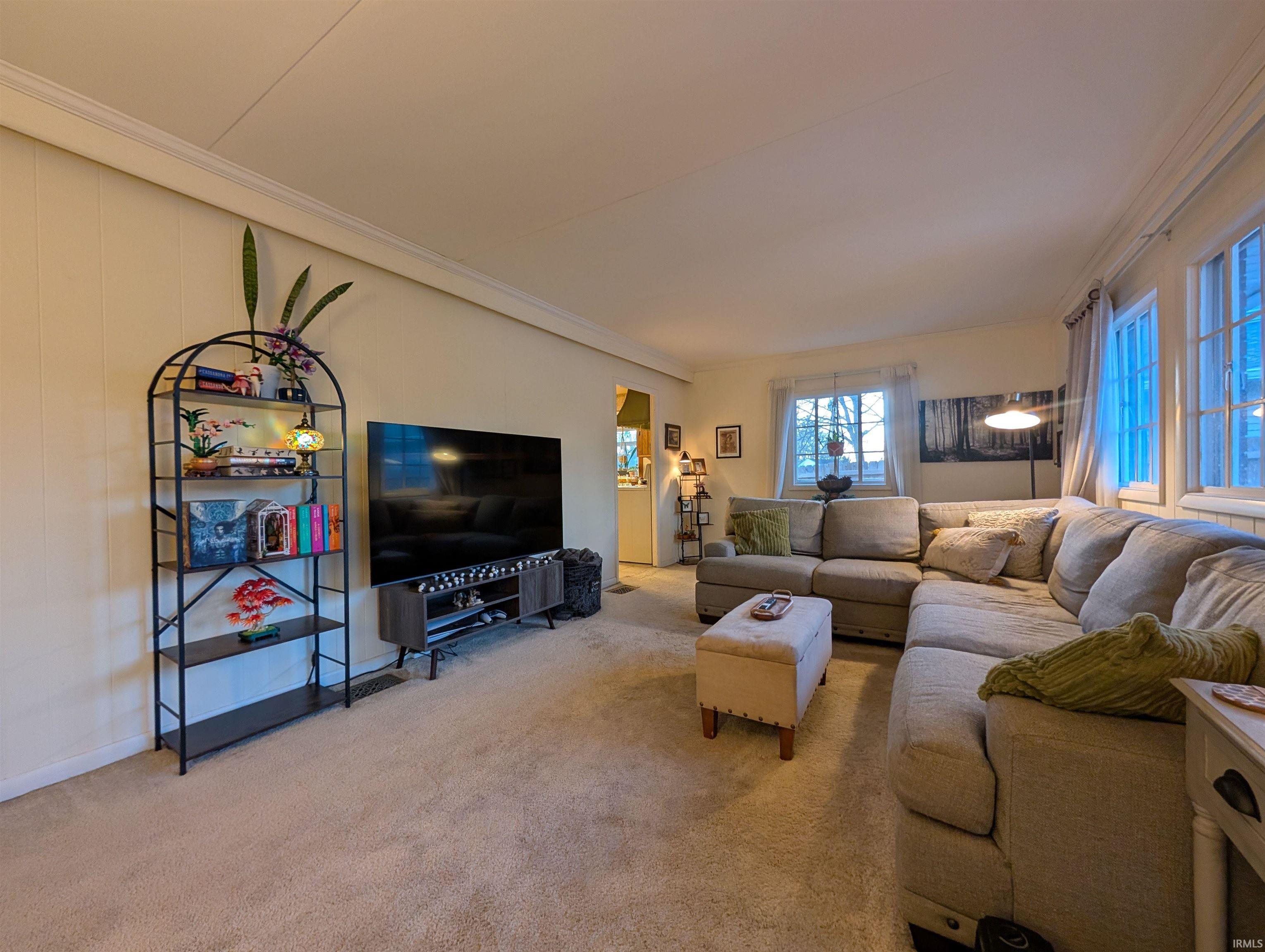 1611 Burnett Lane