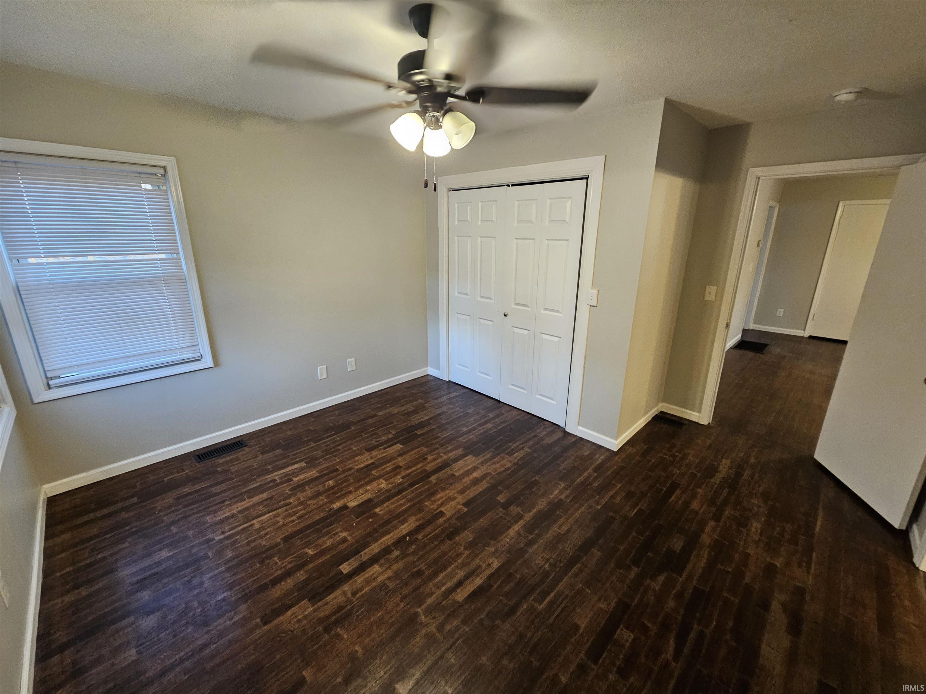 2333 E Navaho Drive