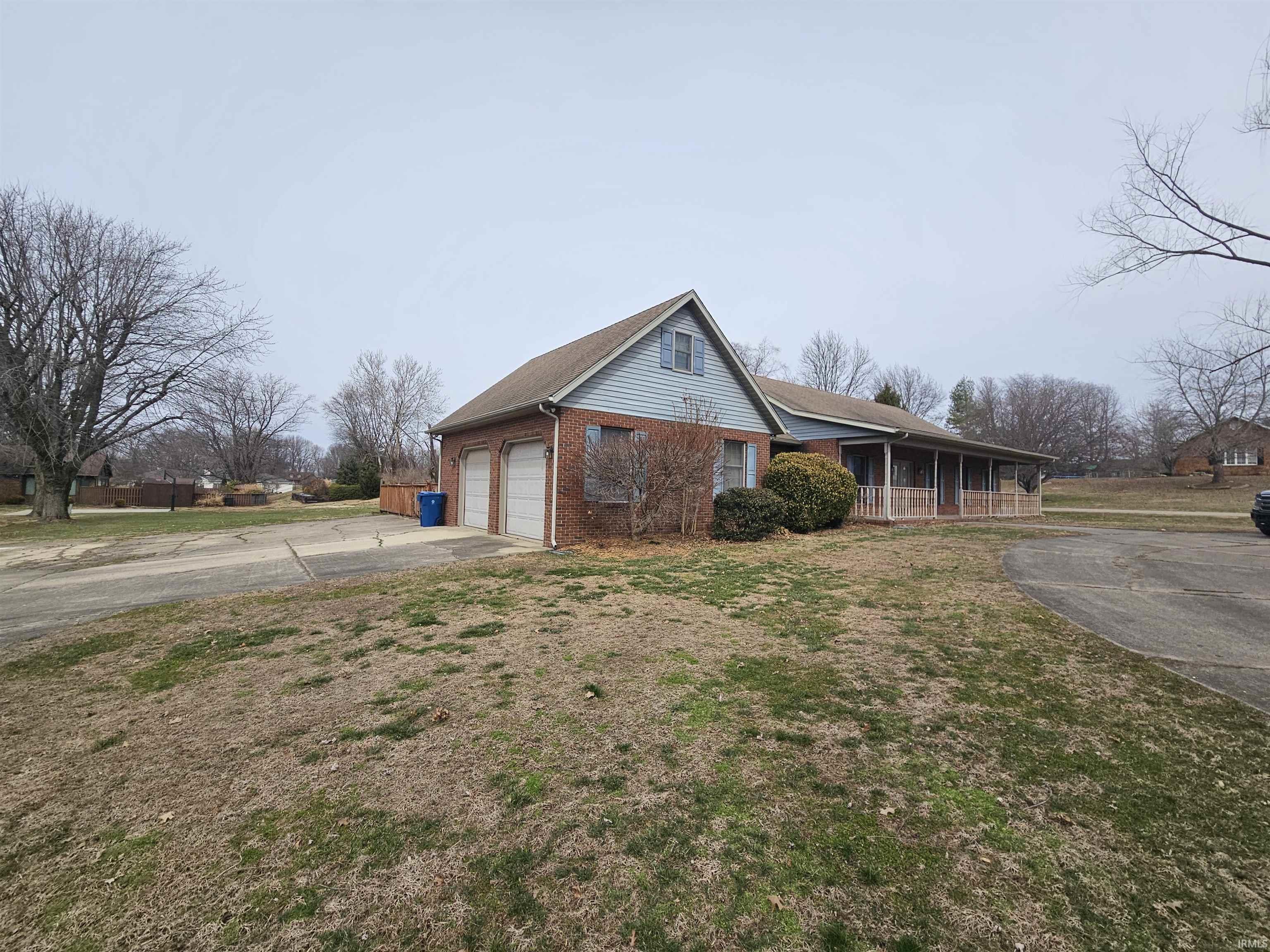 3564 E Emerald Drive