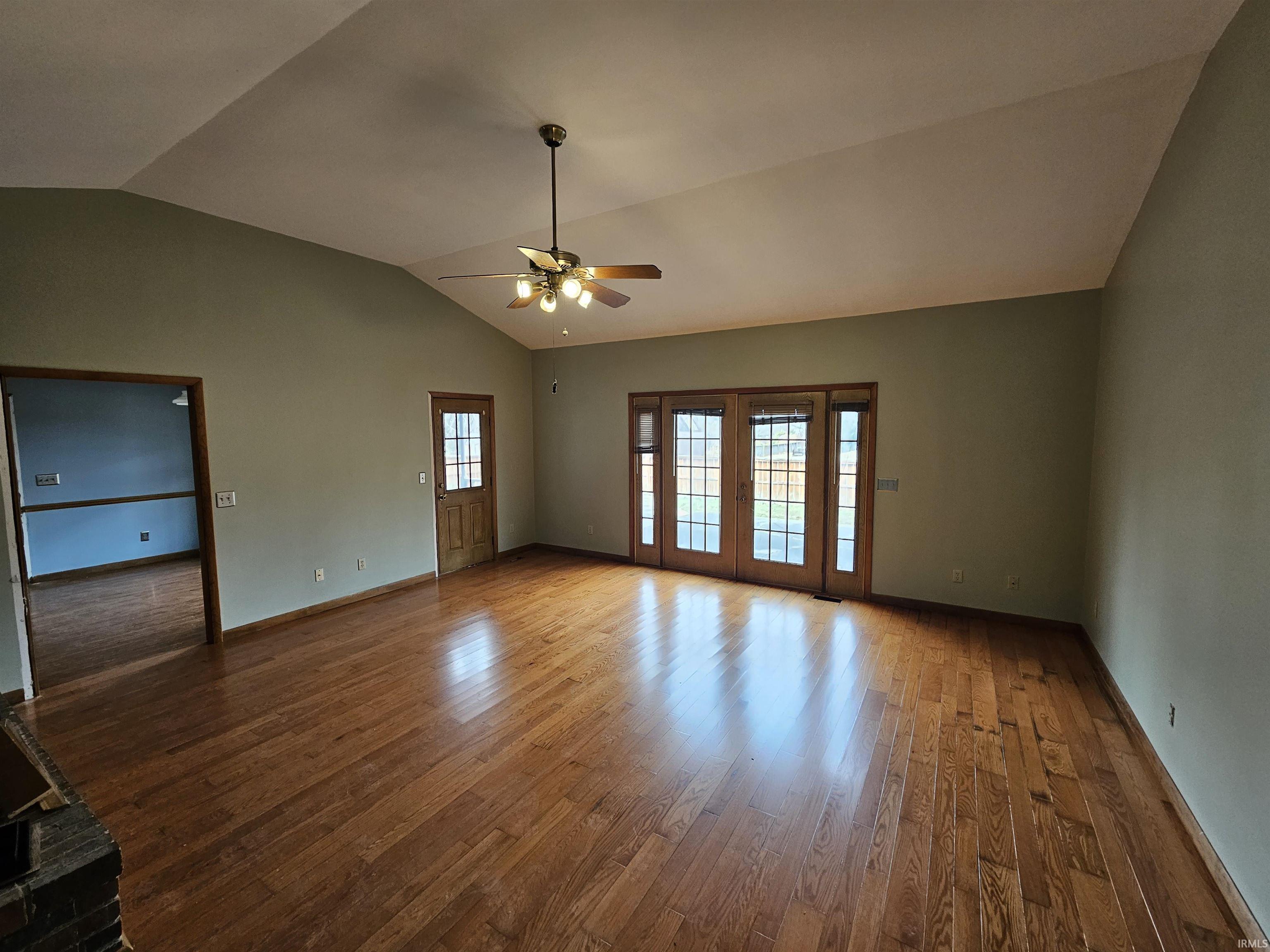 3564 E Emerald Drive