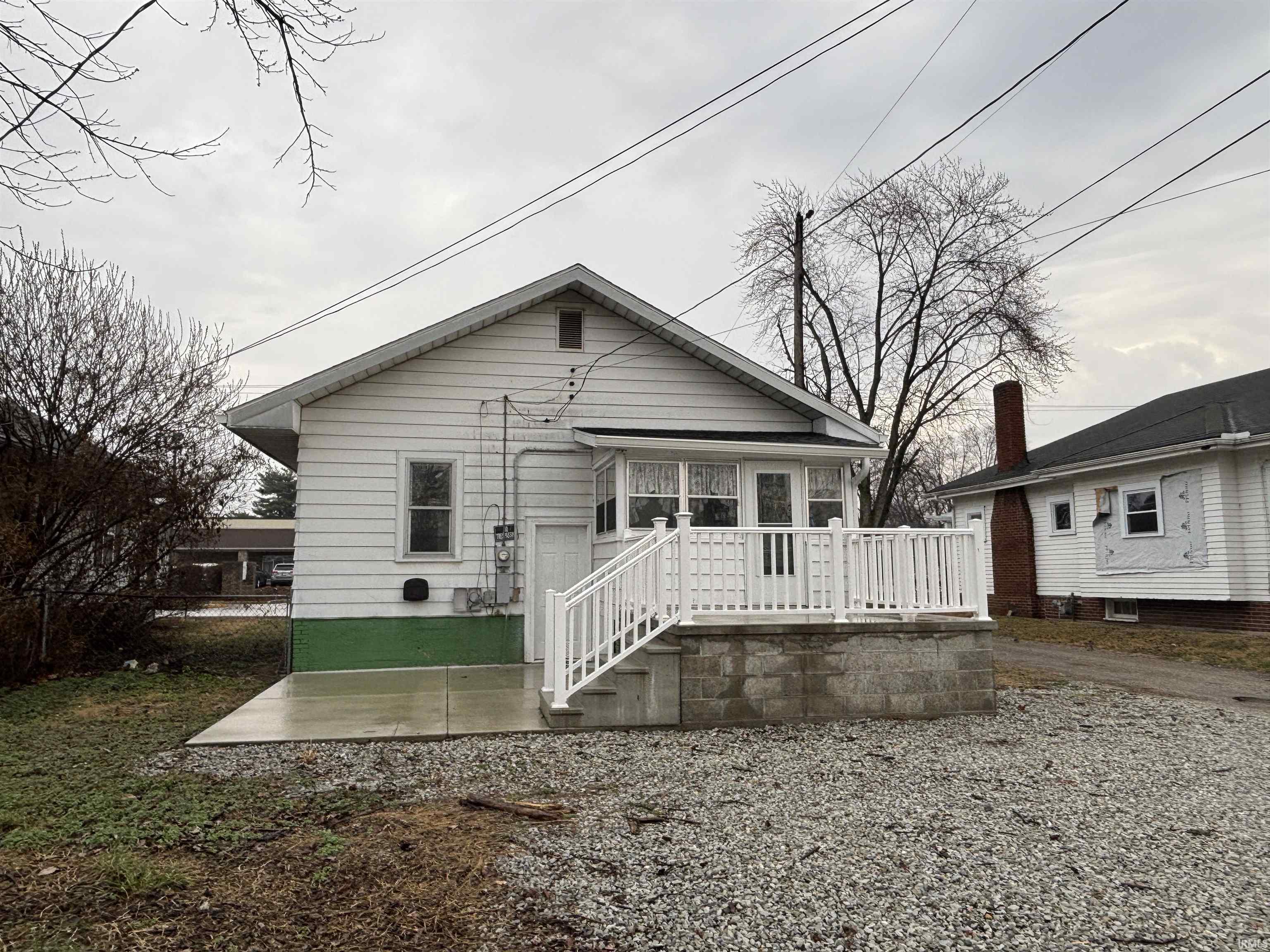 1159 E Saint Clair Street