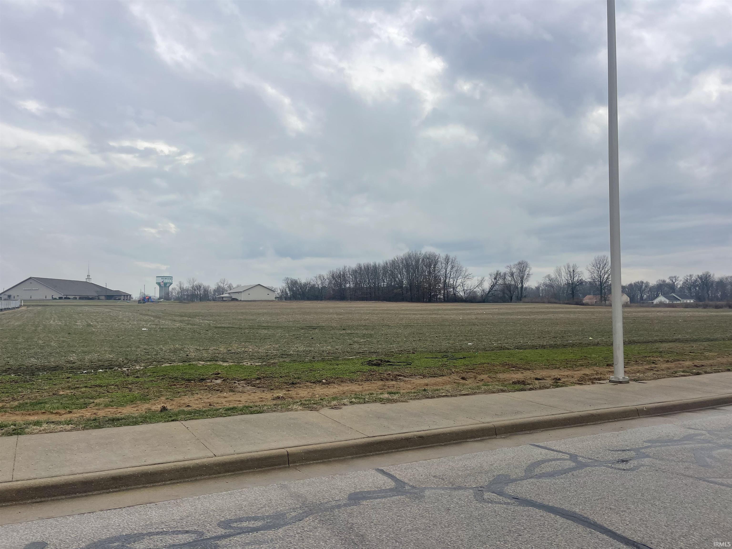 7 Acres Bierhaus Boulevard