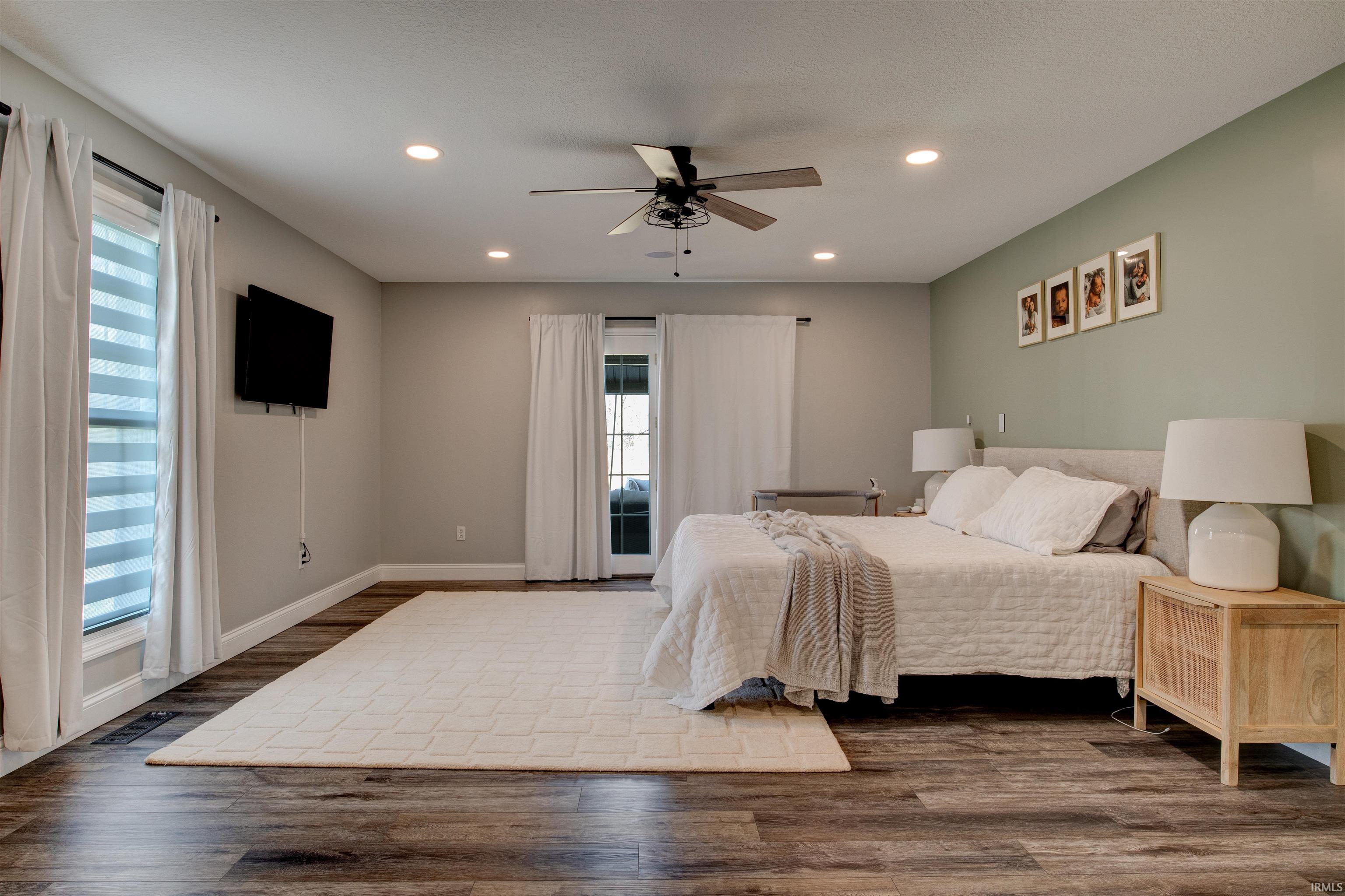 3406 E Douglas Drive