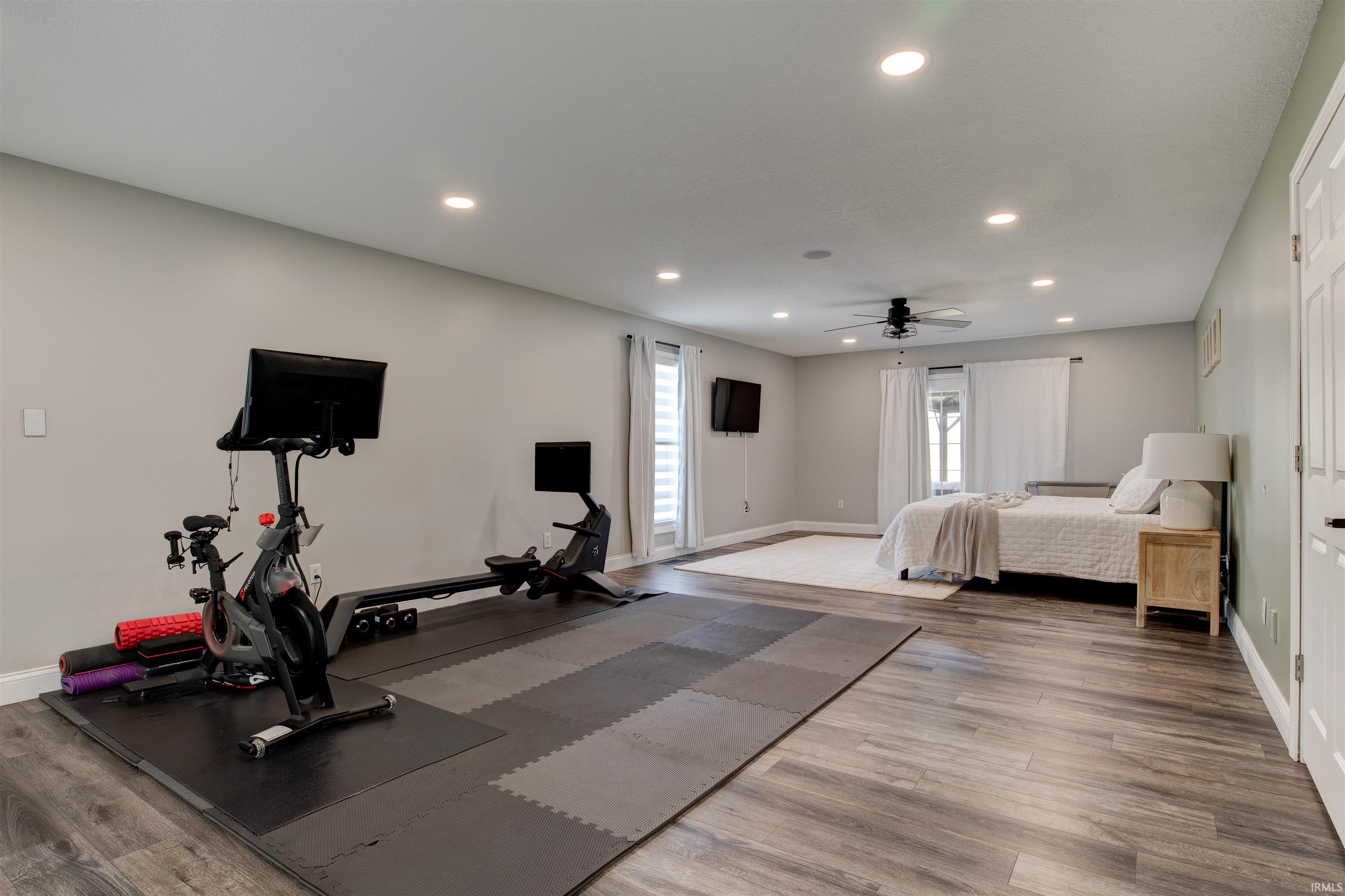 3406 E Douglas Drive