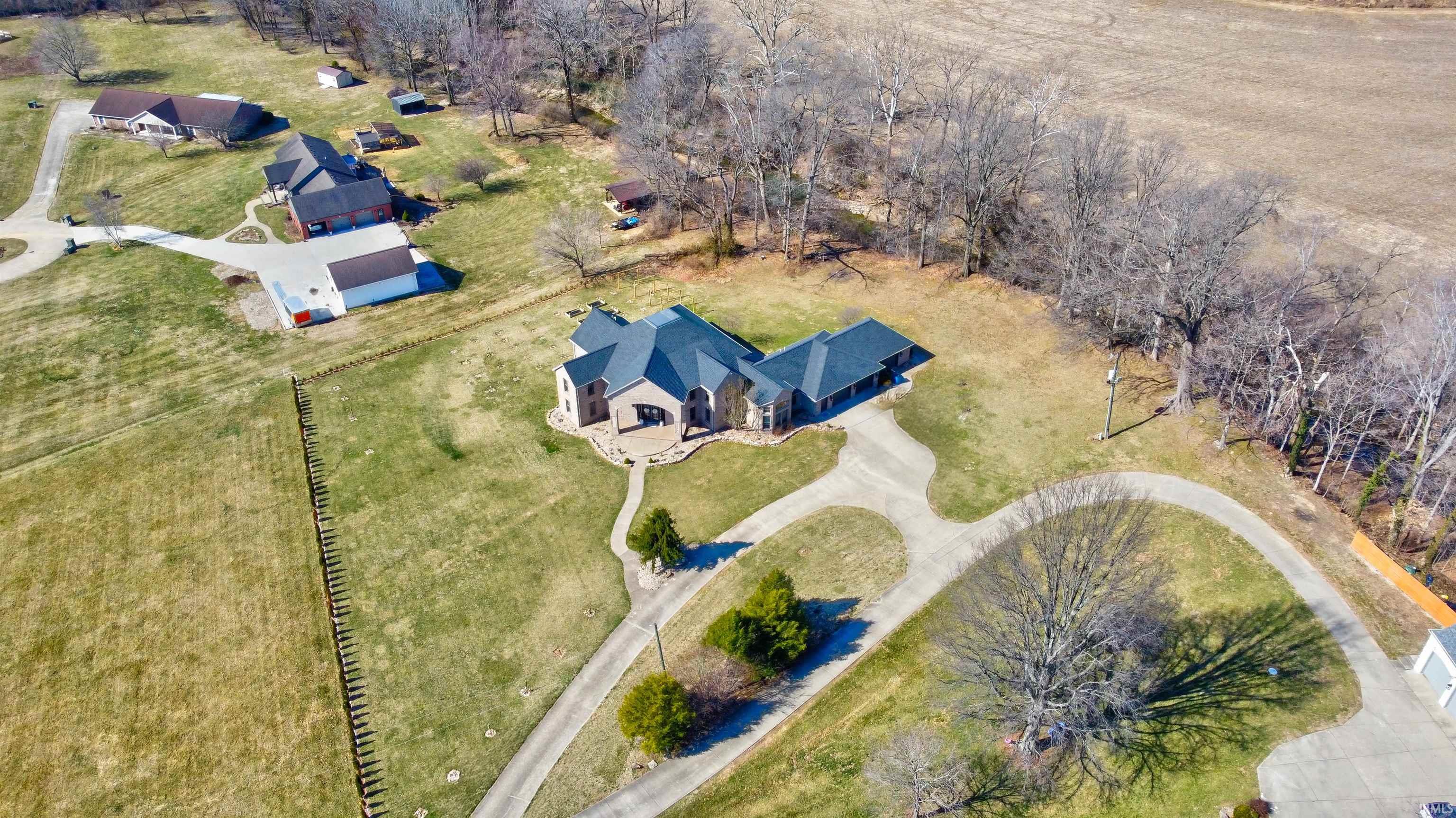3406 E Douglas Drive